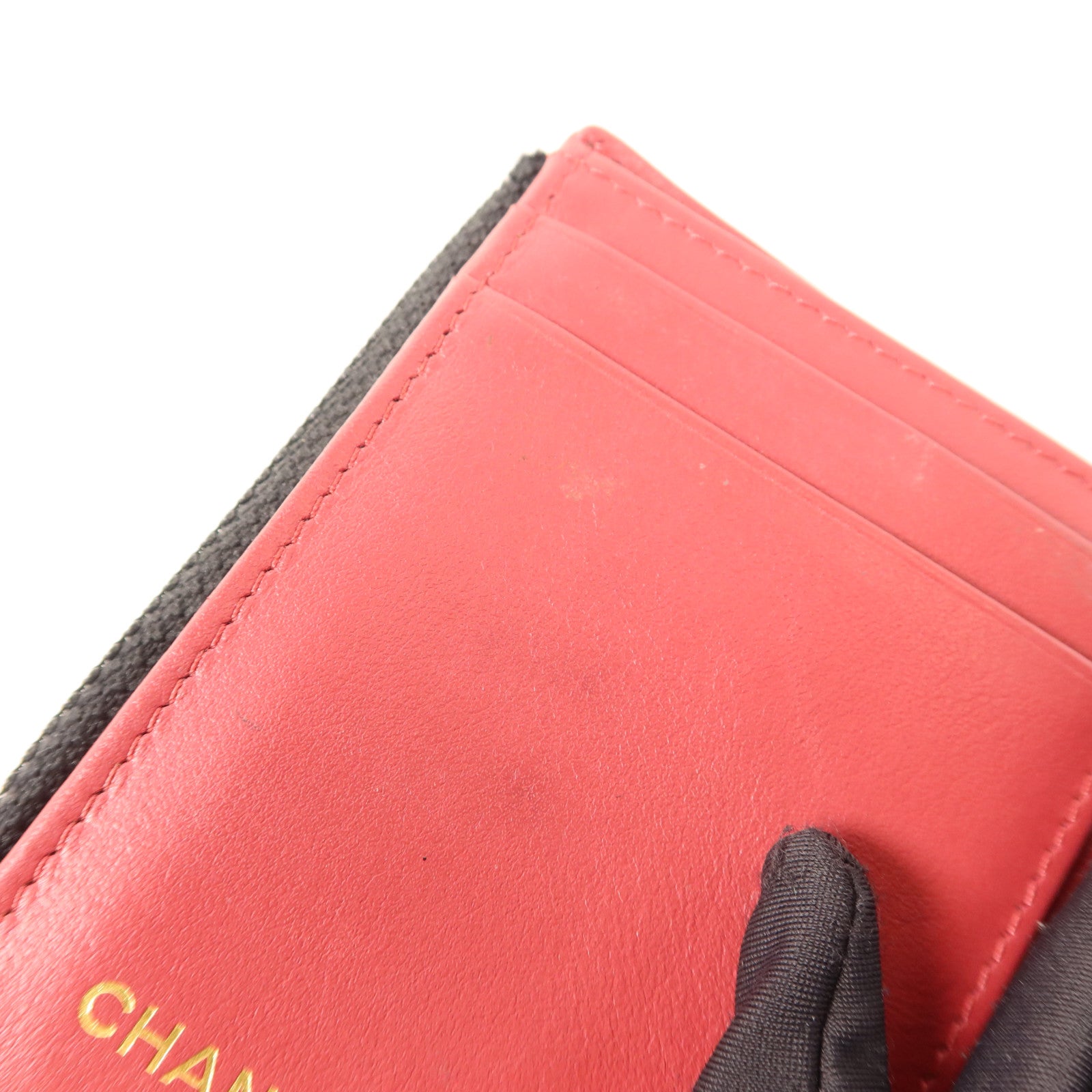 CHANEL 羊皮皮革Trifold Wallet金扣錢包