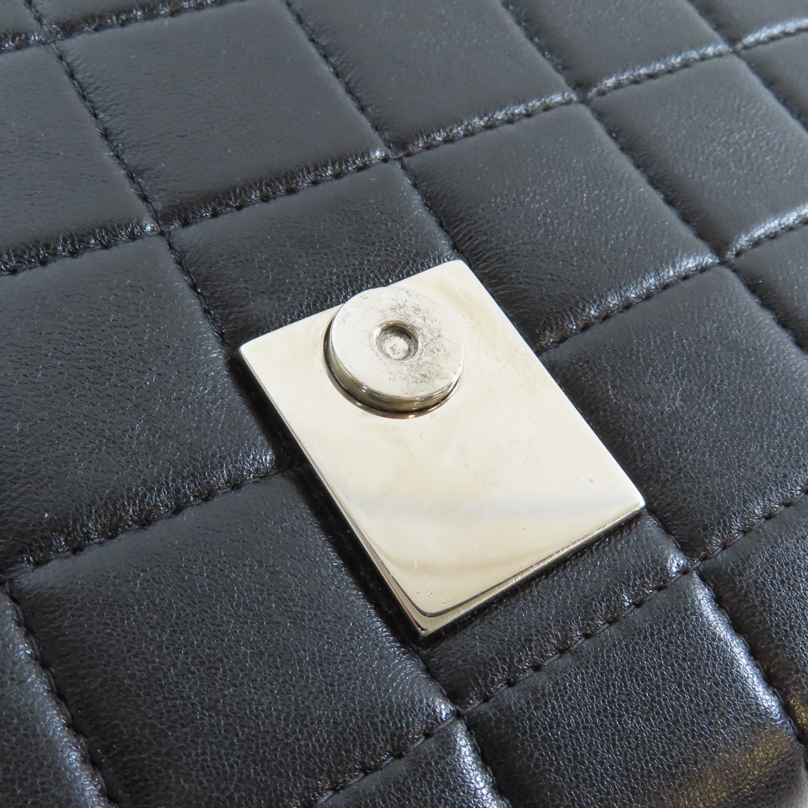 CHANEL 【激減優惠】羊皮皮革Chain Shoulder Bag銀扣鏈帶肩背袋黑色