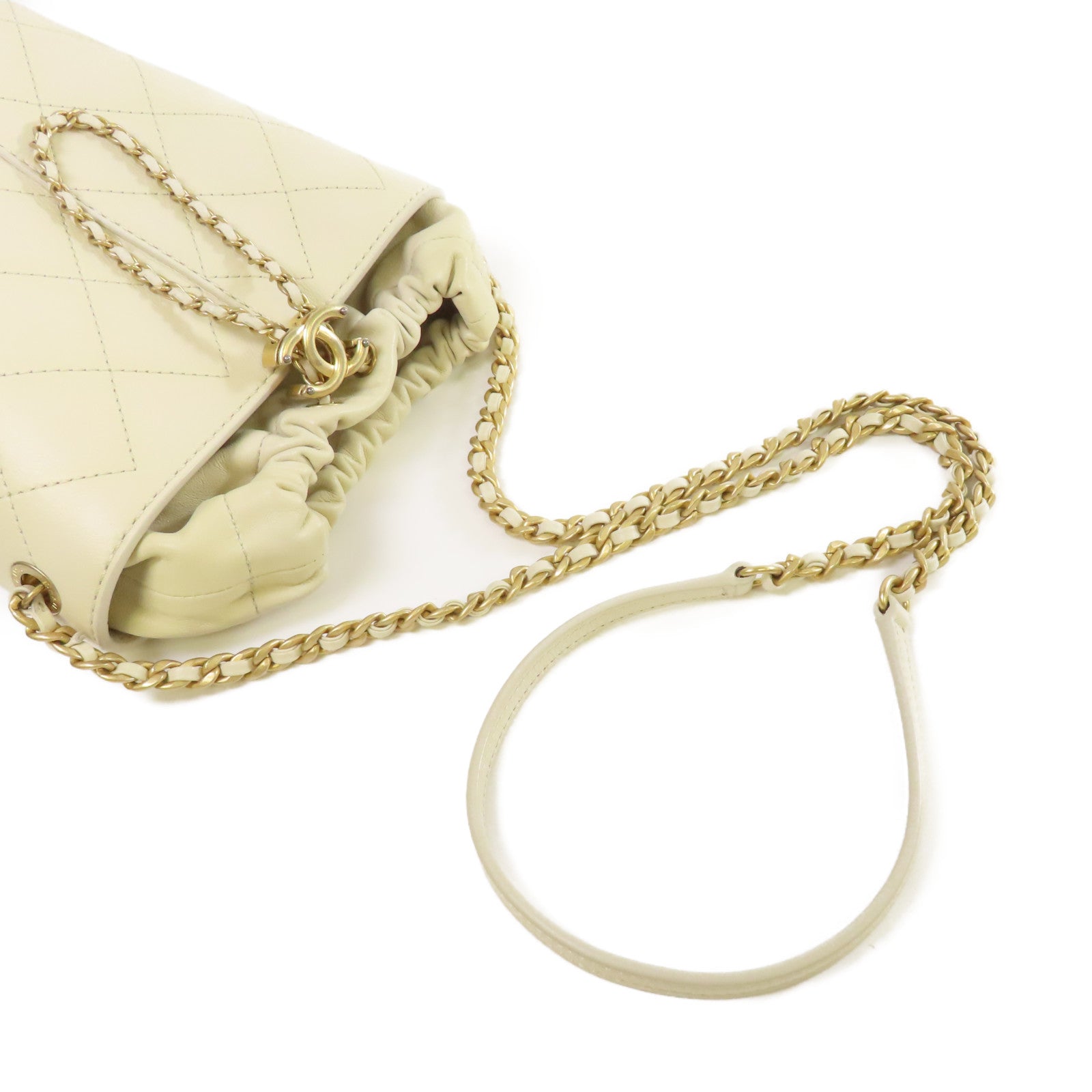 CHANEL 菱格羊皮皮革Bucket Bag金扣鏈帶肩背袋米白色