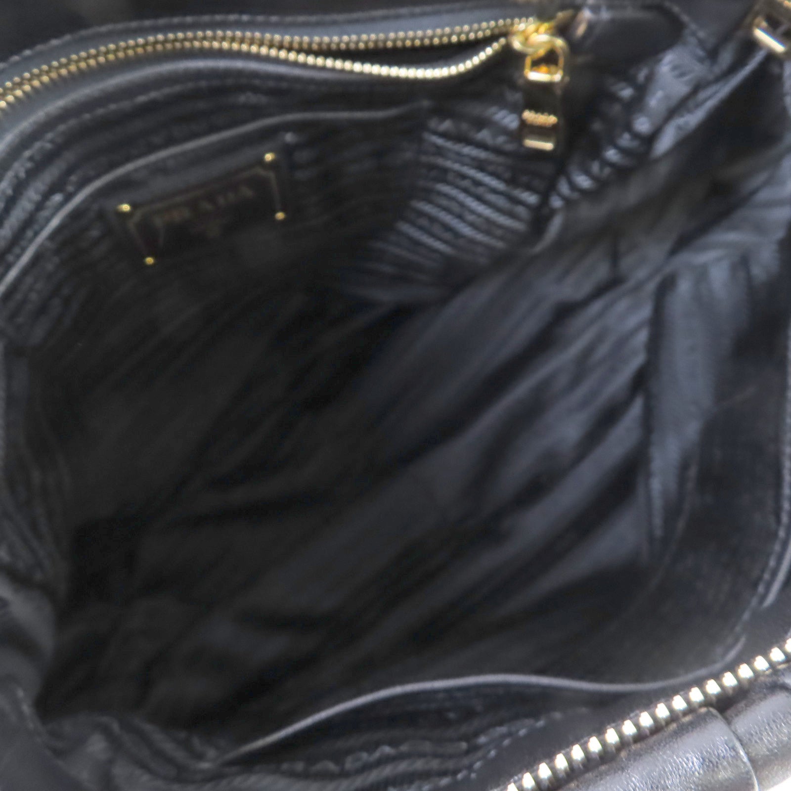 PRADA 羊皮皮革Nappa Gauffre 2Way Shoulder Bag金扣手挽肩背兩用袋黑色