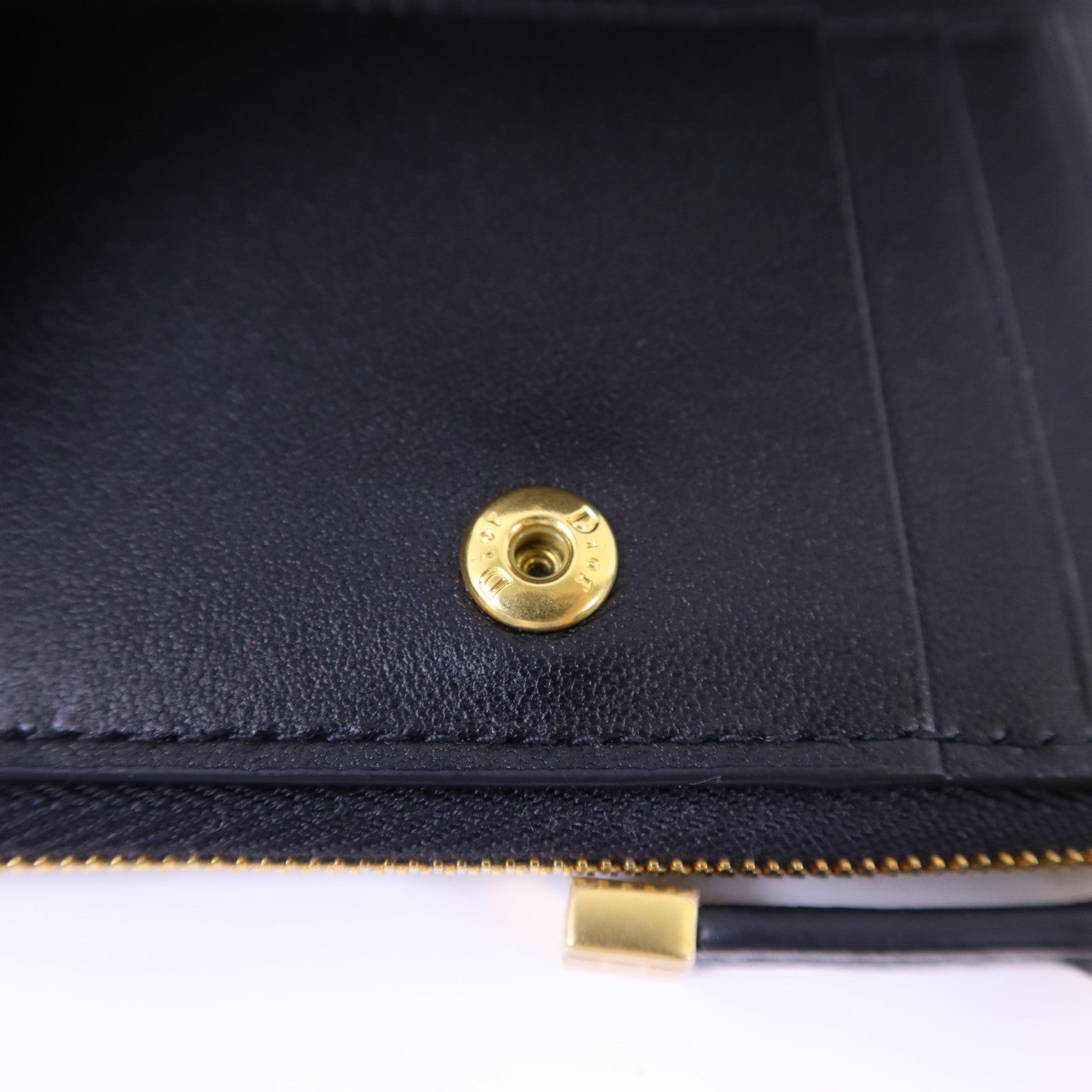 Dior 牛皮皮革Caro Dahila金扣錢包