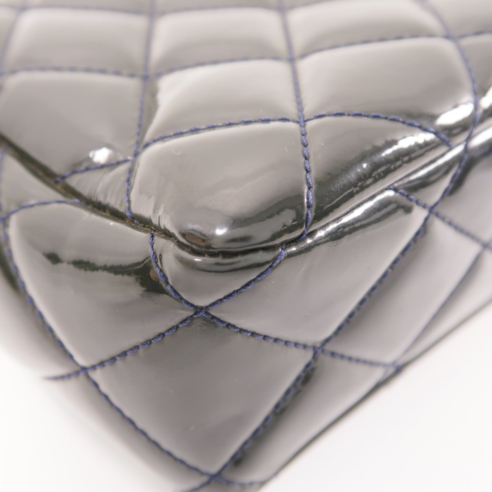CHANEL 漆皮皮革Chain Shoulder銀扣肩背袋深綠色