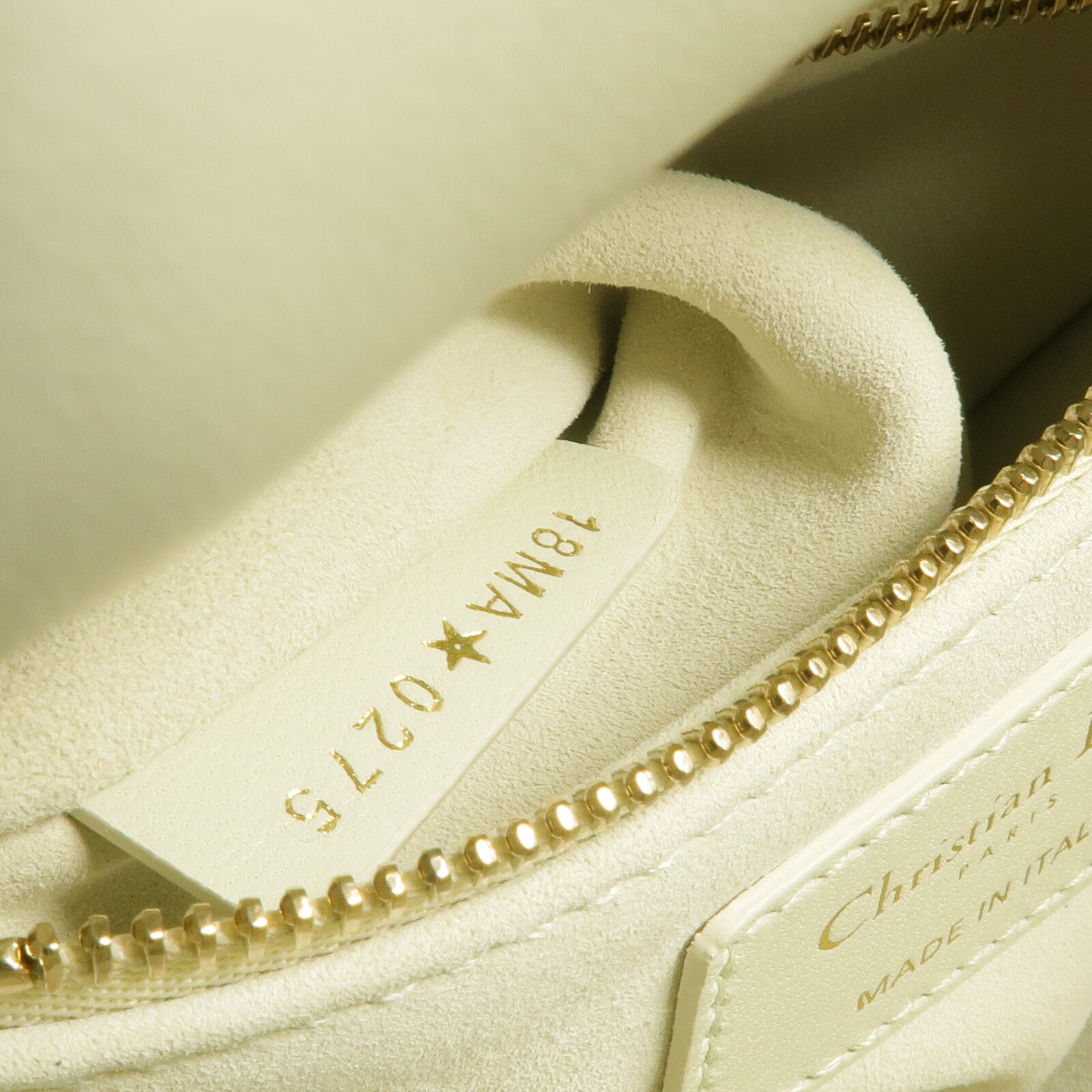 Dior 羊皮皮革Mini Lady Dior Bag金扣鏈帶肩背袋