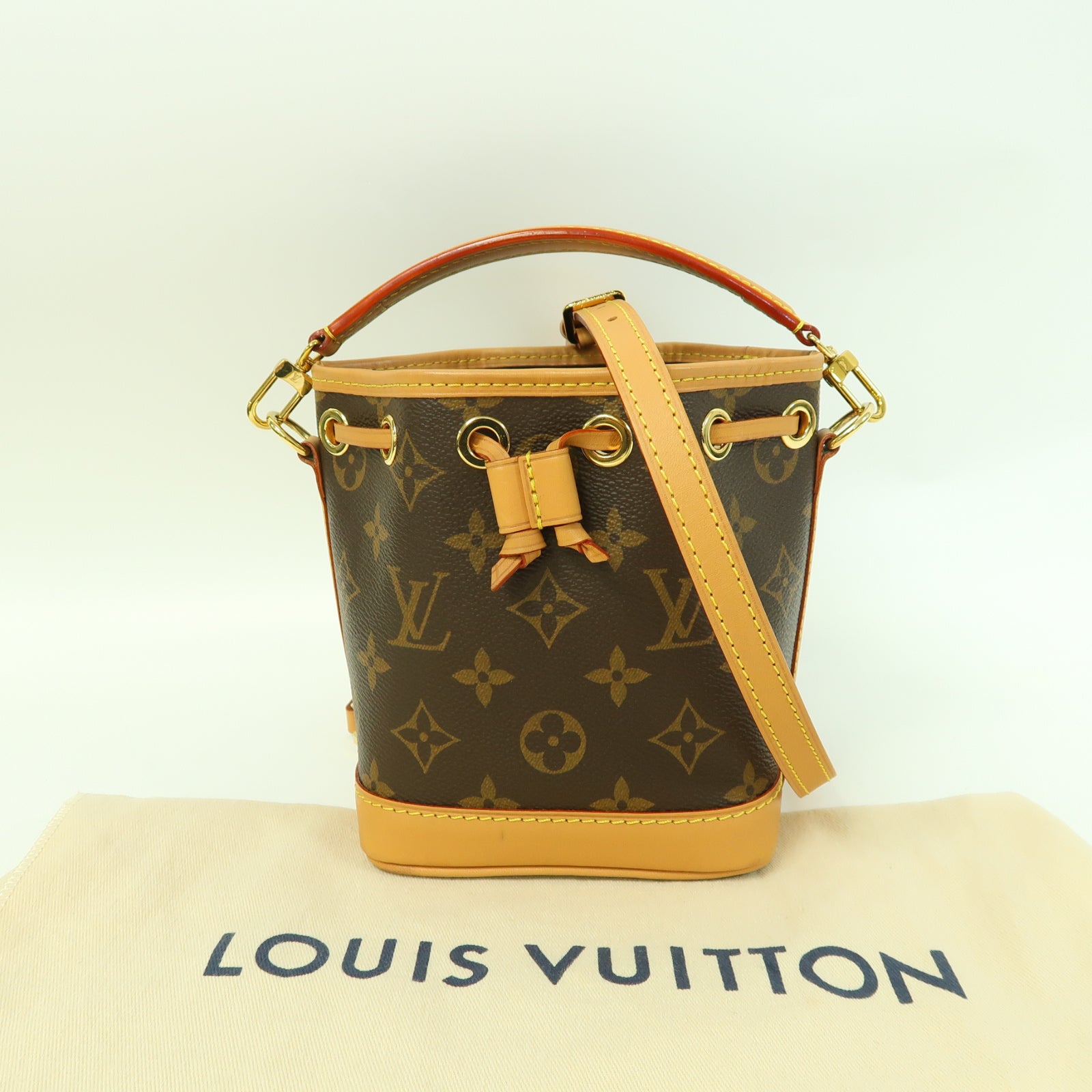LOUIS VUITTON Monogram Nano Noe金扣手挽肩背兩用袋啡色