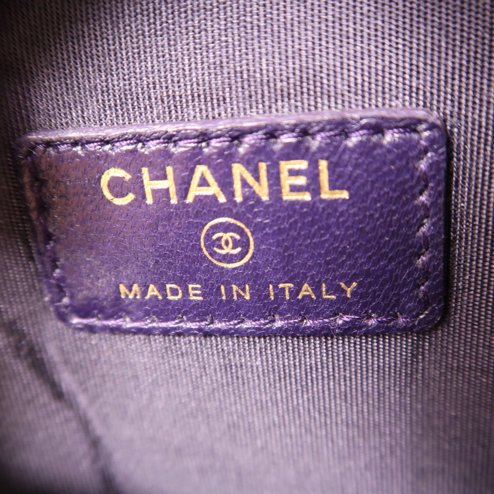 CHANEL 牛皮皮革Chain Shoulder金扣鏈帶肩背袋