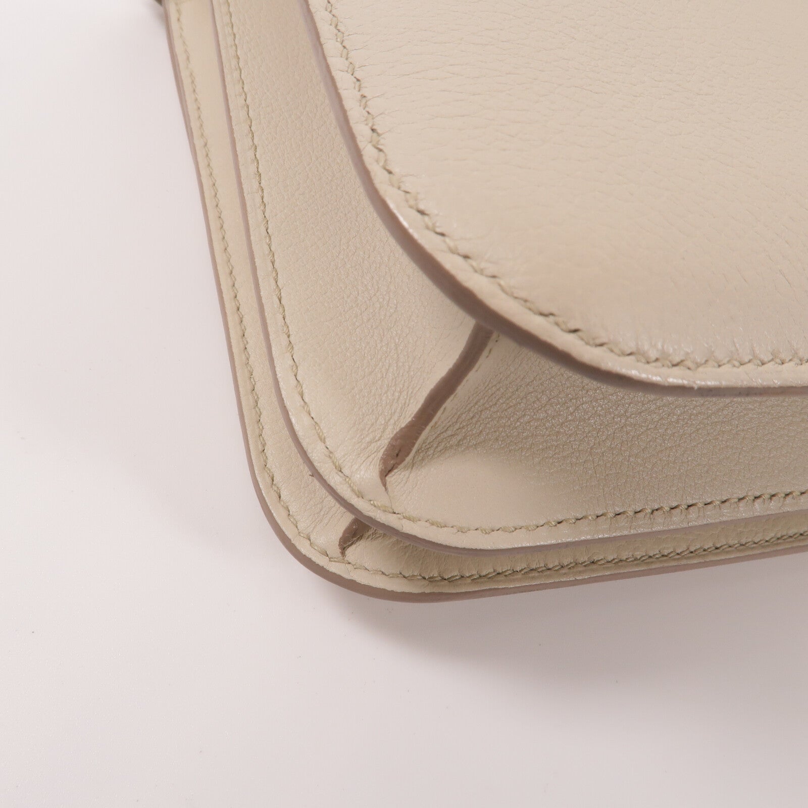 HERMES Evercolor皮革Constance 24肩背袋Craie
