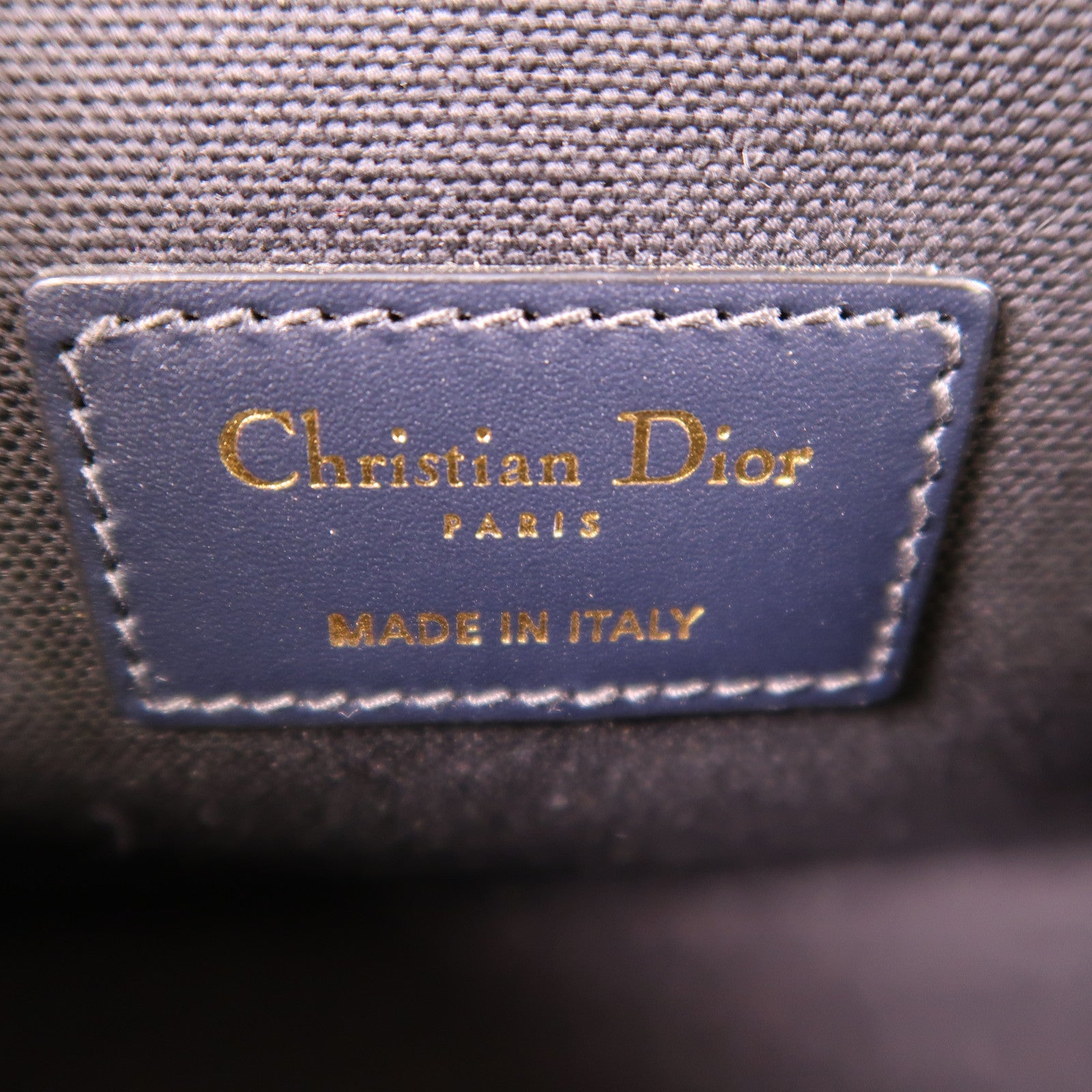 Dior 帆布30 Montaigne金扣肩背袋