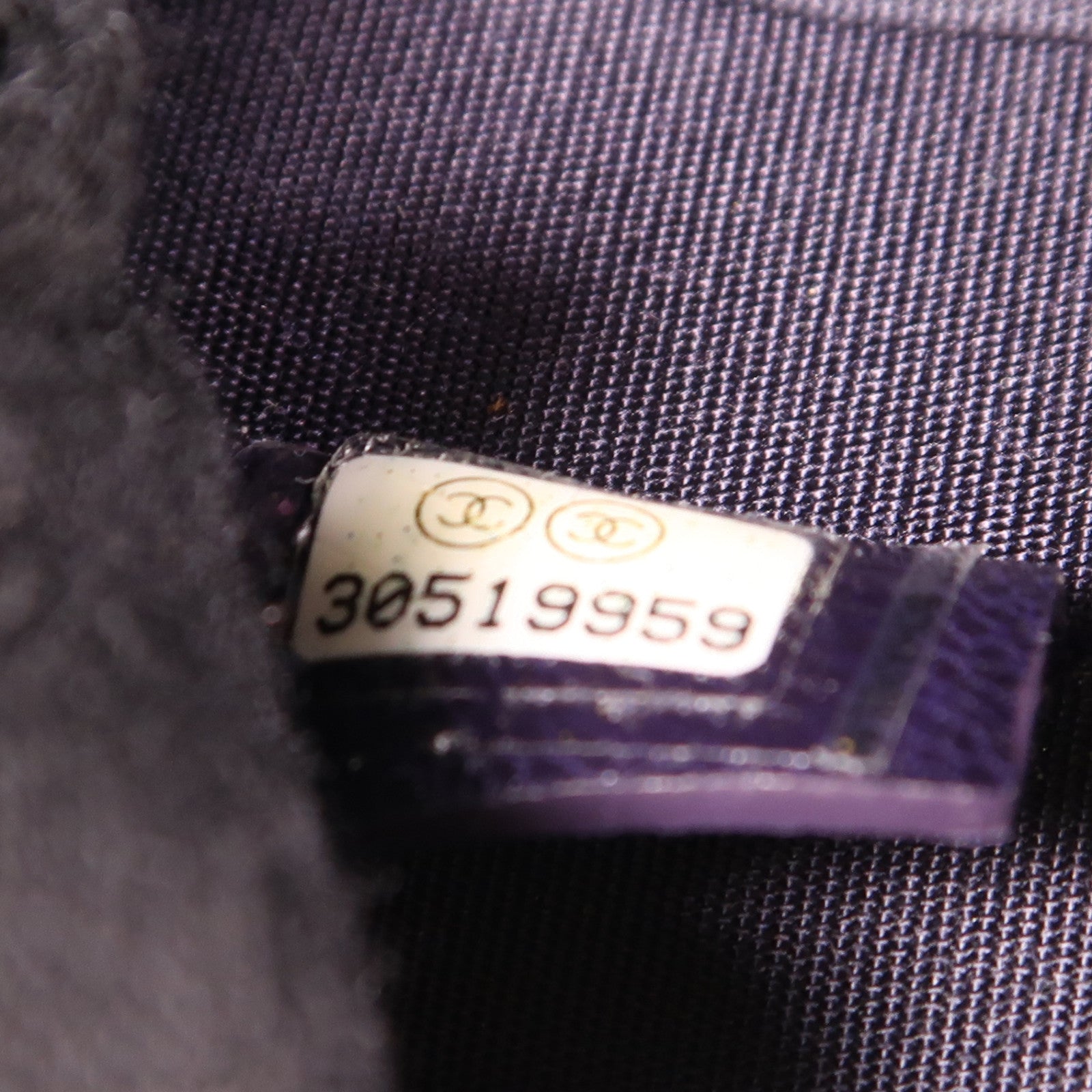 CHANEL 牛皮皮革Chain Shoulder金扣鏈帶肩背袋