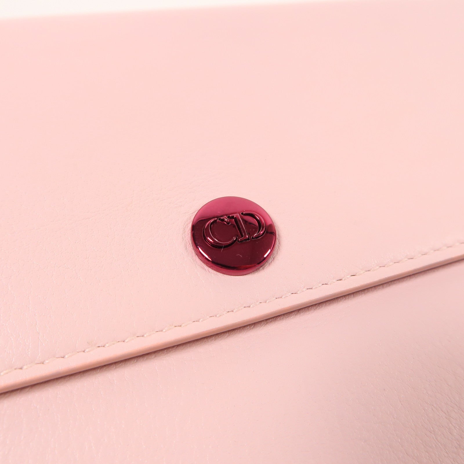 Dior 牛皮皮革Dior Addict銀扣手拿包粉紅色