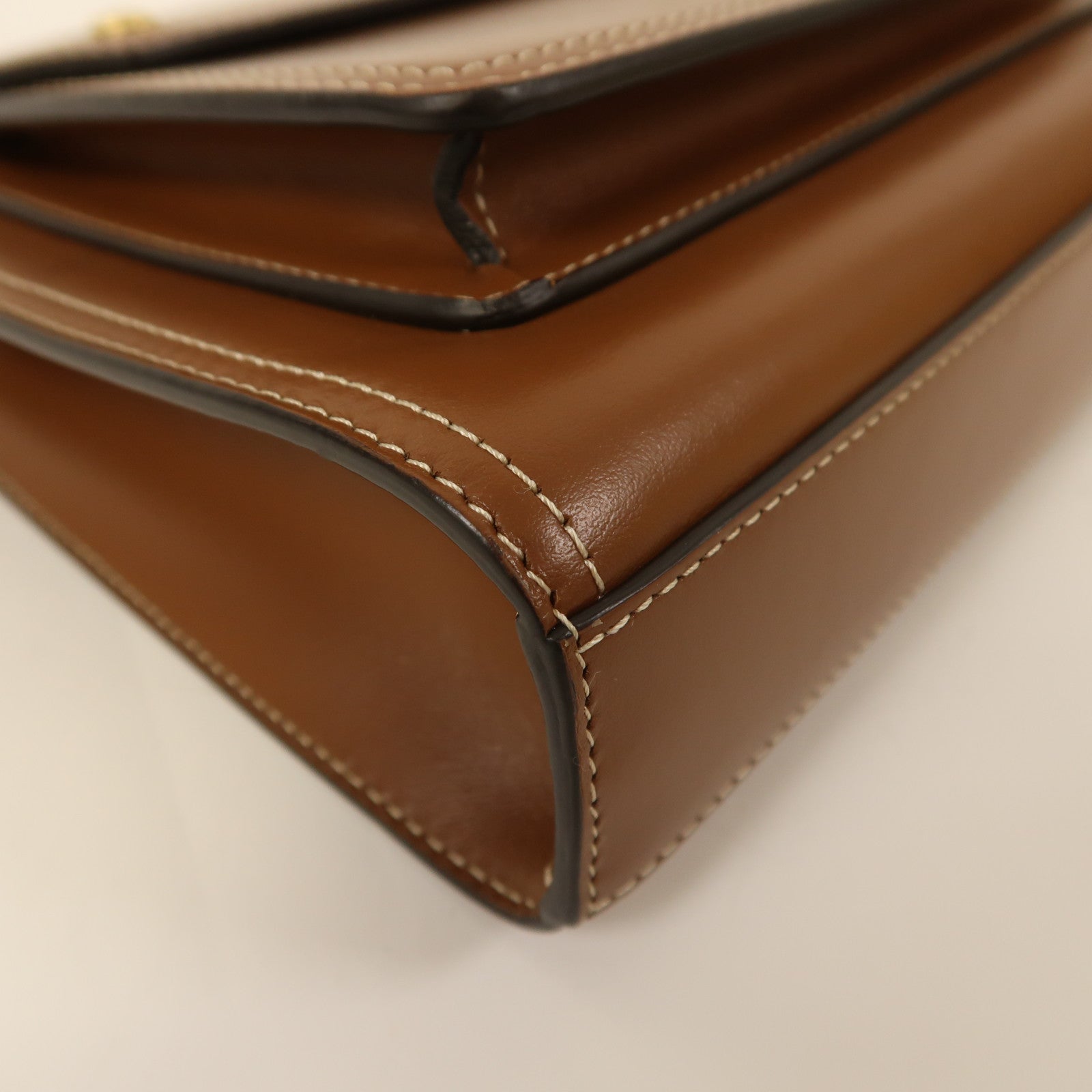 BURBERRY 小牛皮皮革Pocket Bag金扣手挽肩背兩用袋啡色