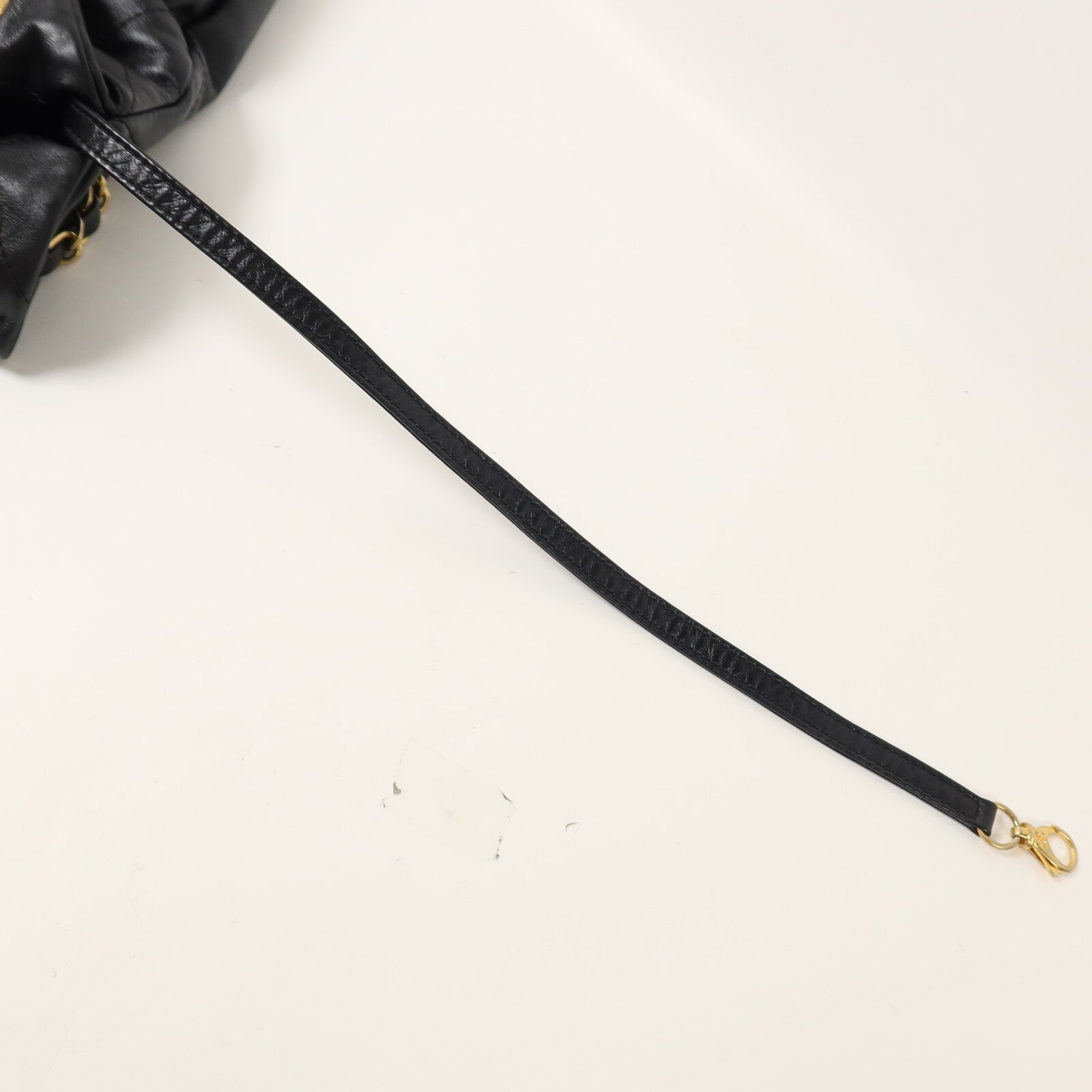 CHANEL 羊皮皮革Chanel 22 Small鏈帶肩背袋