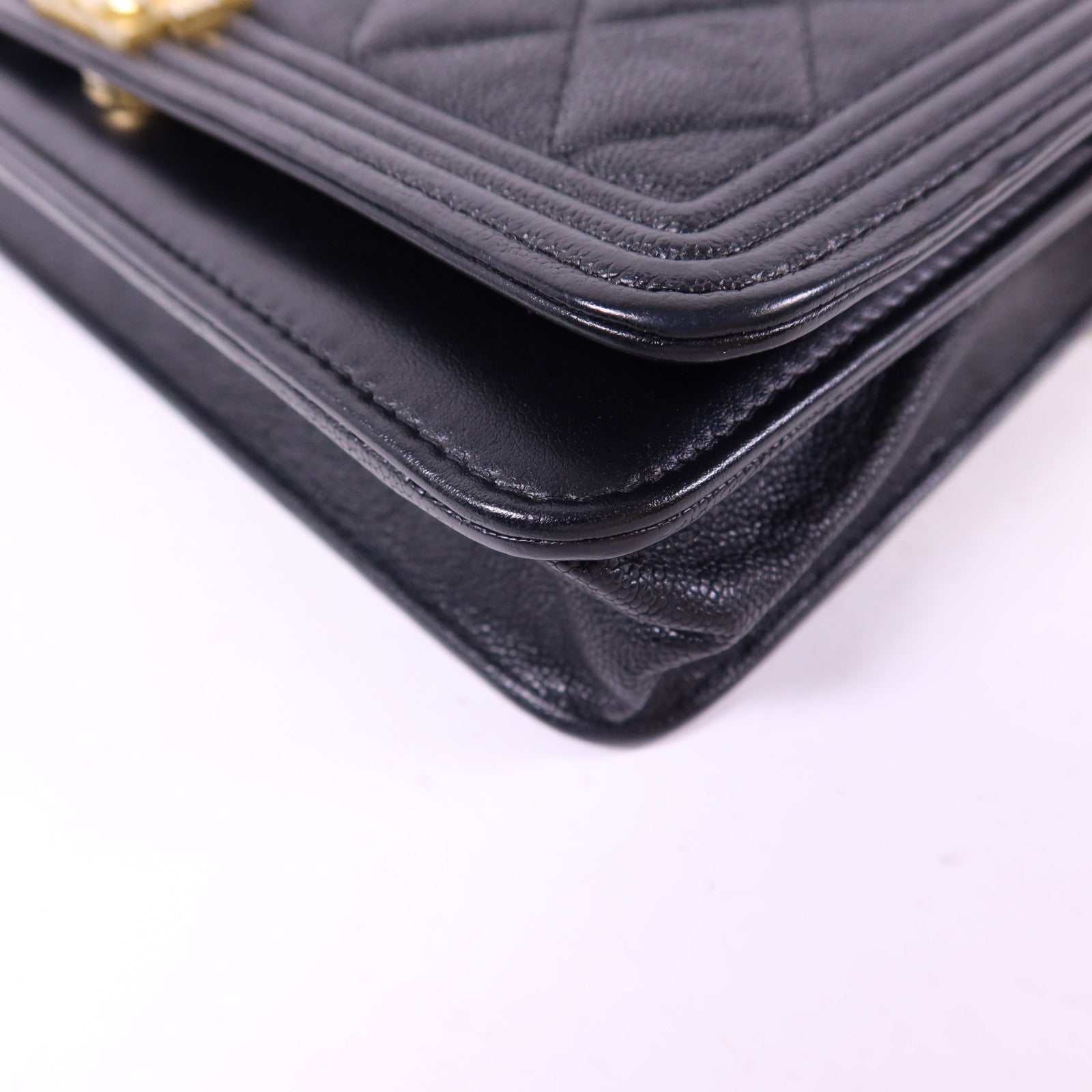 CHANEL 牛皮皮革Boy WOC Wallet On Chain金扣鏈帶肩背袋