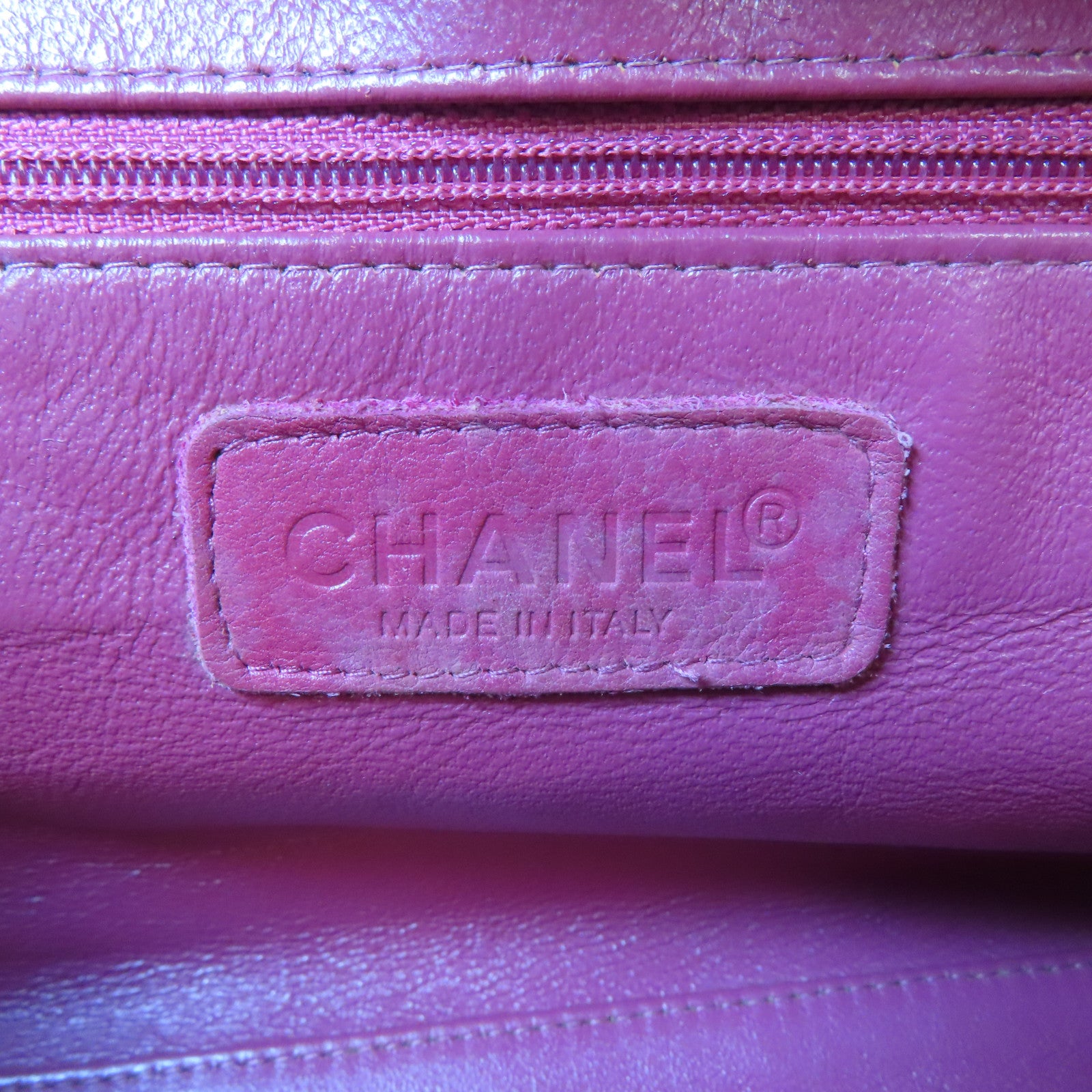CHANEL 【激減優惠】菱格Caviar皮革Mini Boston黑扣手挽袋紅色