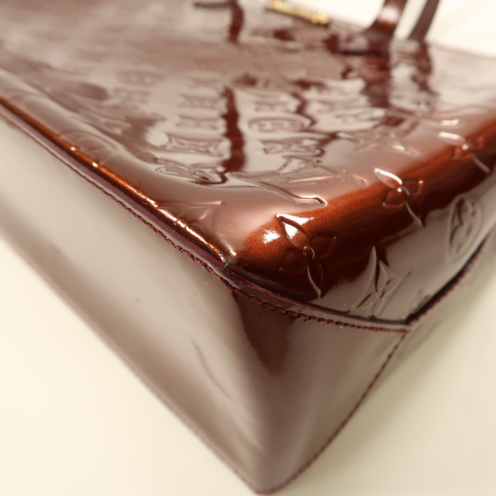 LOUIS VUITTON Monogram Vernis Wilshire GM金扣手挽袋酒紅色