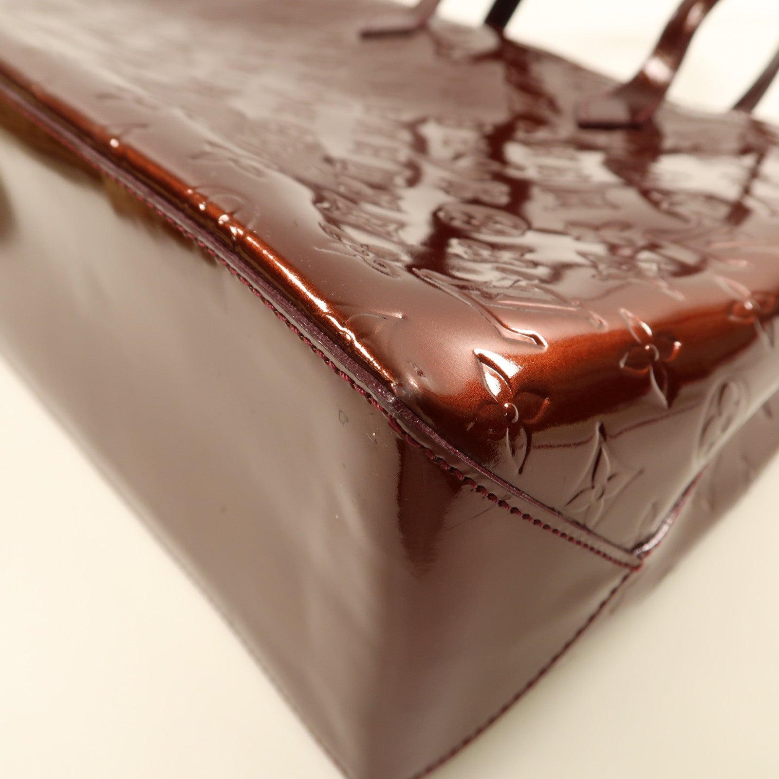 LOUIS VUITTON Monogram Vernis Wilshire GM金扣手挽袋酒紅色