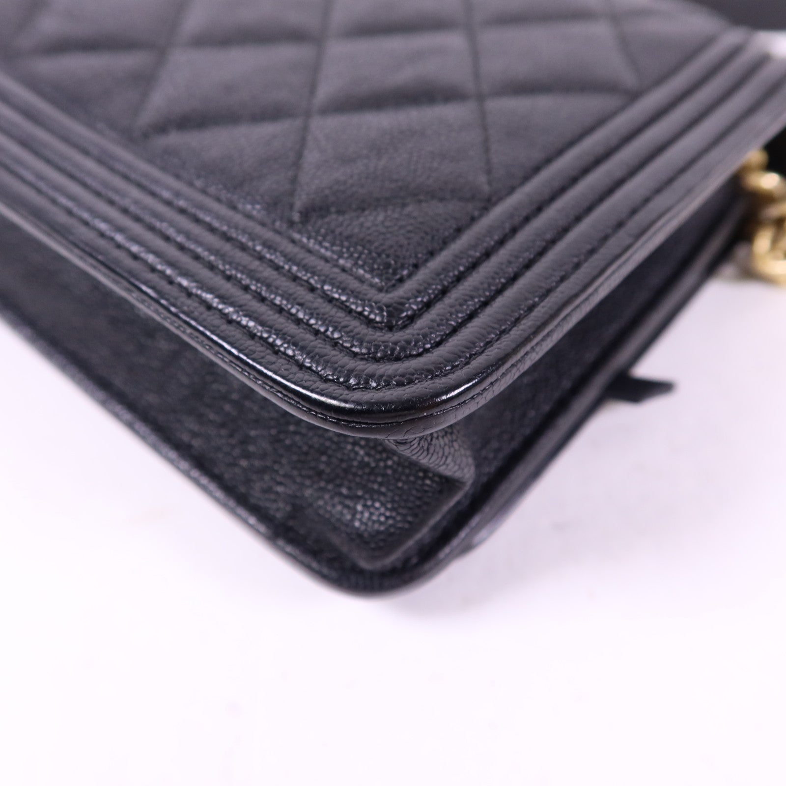 CHANEL 牛皮皮革Boy WOC Wallet On Chain金扣鏈帶肩背袋