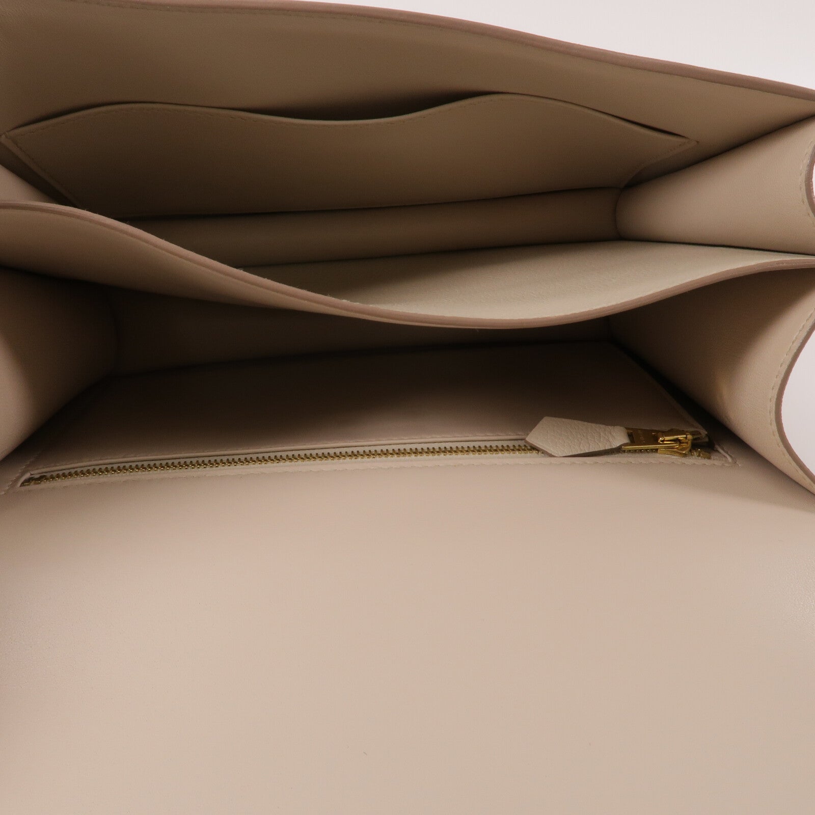 HERMES Evercolor皮革Constance 24肩背袋Craie