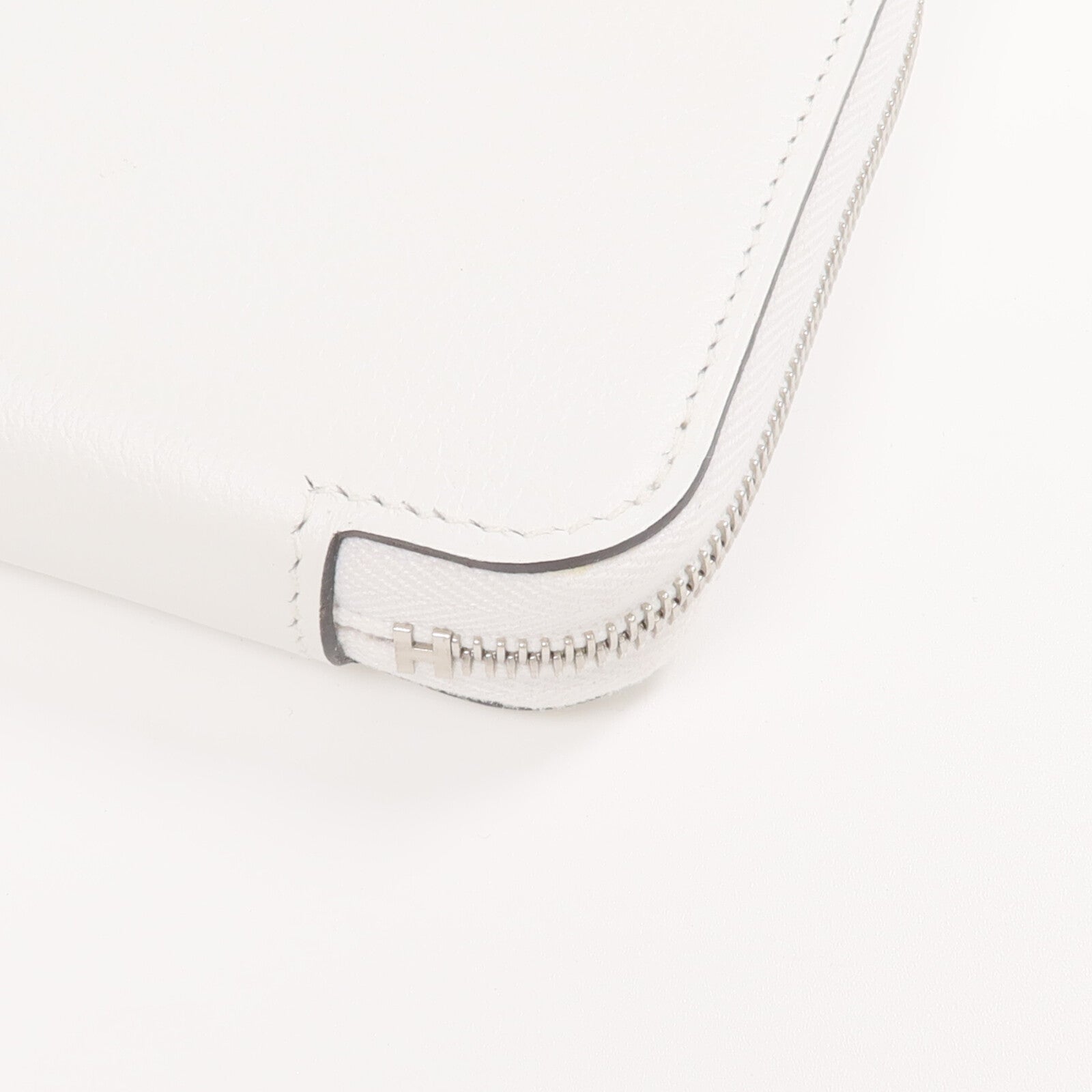 HERMES Evercolor皮革Silk In Compact Wallet銀扣錢包New White