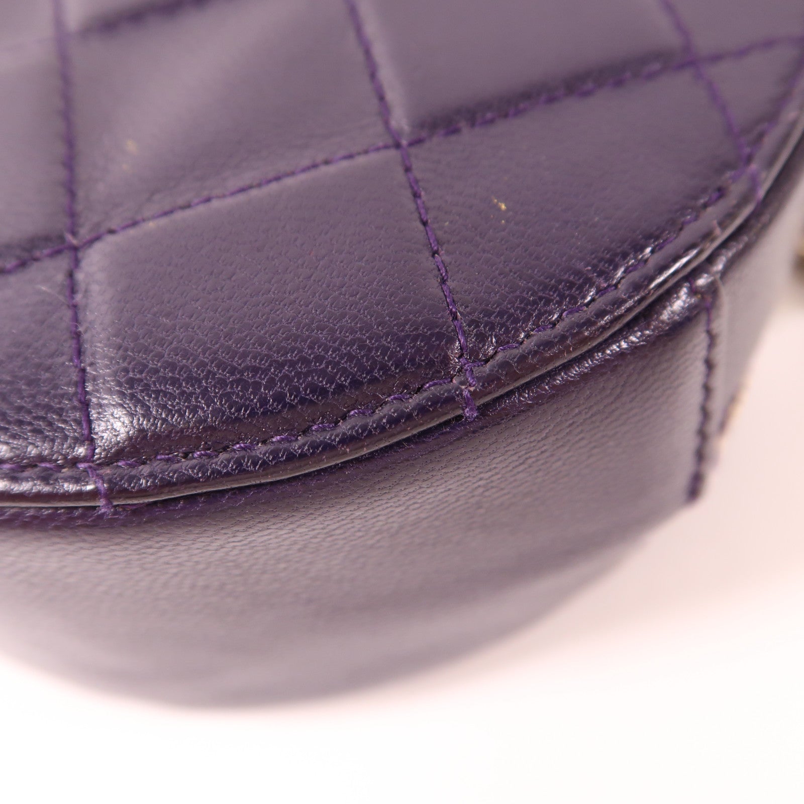 CHANEL 牛皮皮革Chain Shoulder金扣鏈帶肩背袋