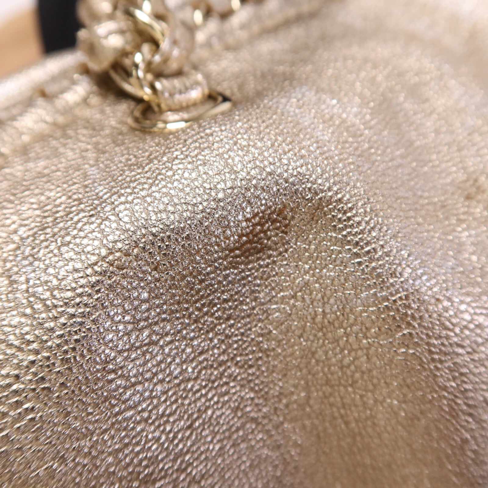 CHANEL 【激減優惠】牛皮皮革Shoulder Bag金扣肩背包