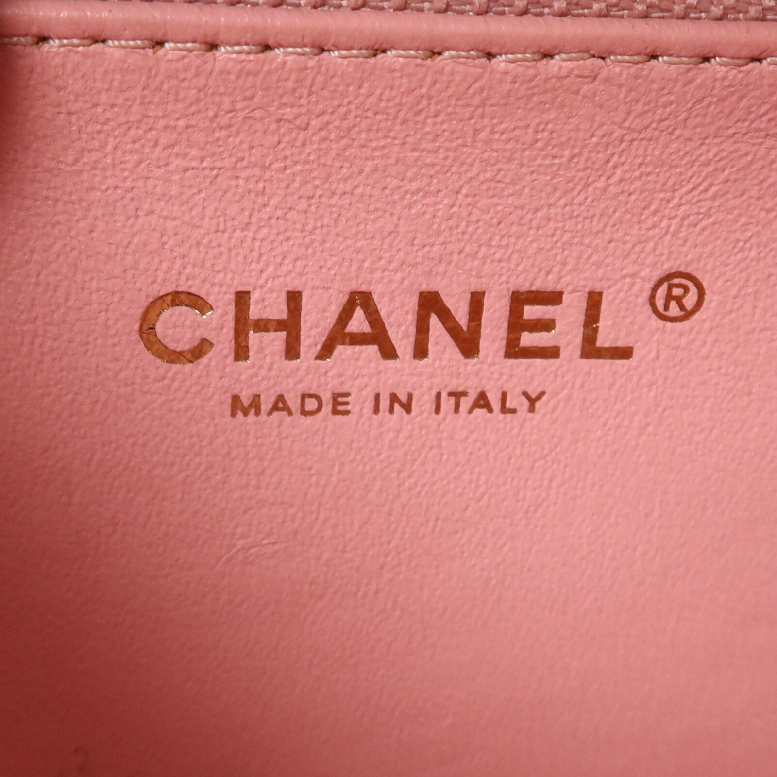 CHANEL 牛皮皮革Vanity Case金扣鏈帶肩背袋