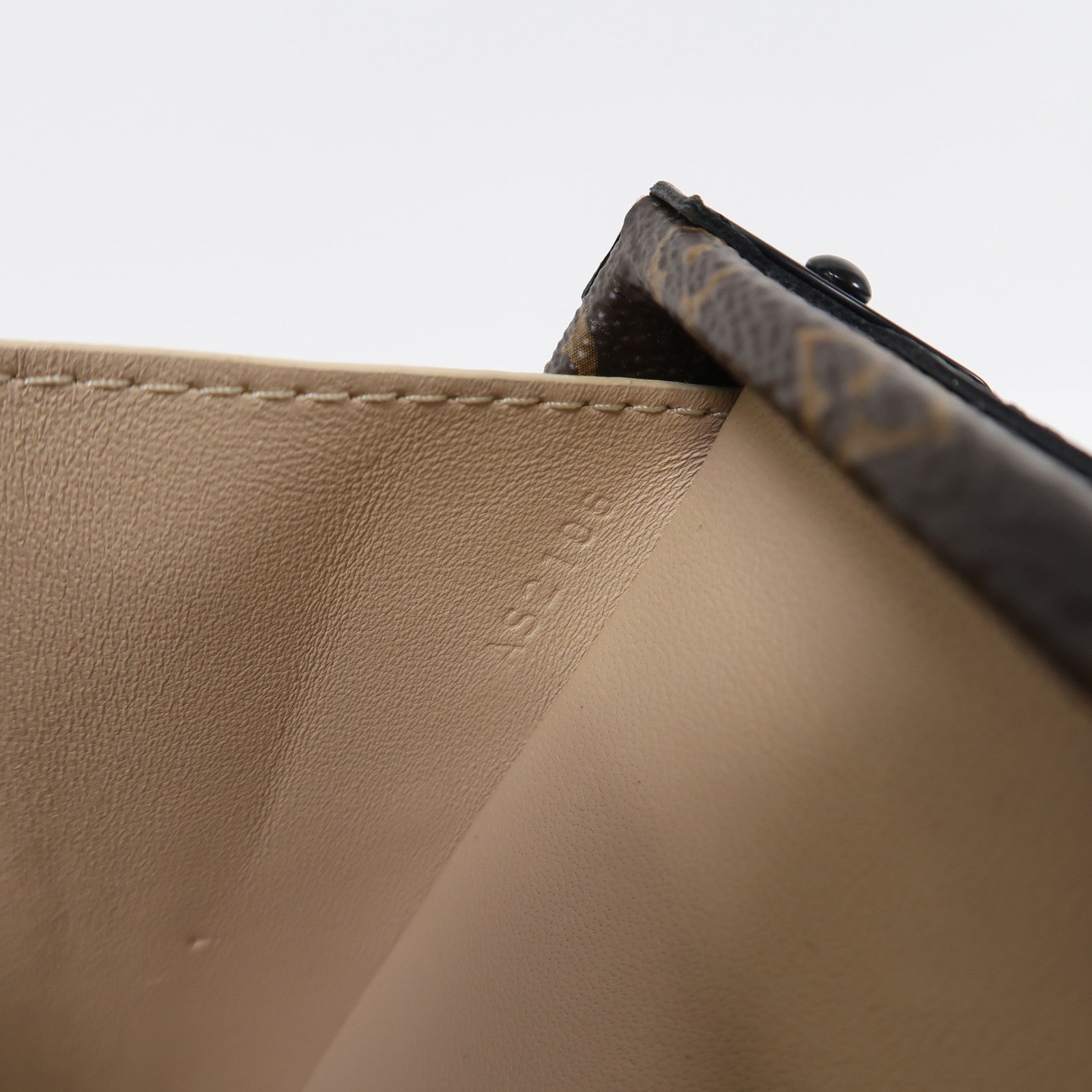 LOUIS VUITTON Monogram Petite Malle金扣肩背袋啡色