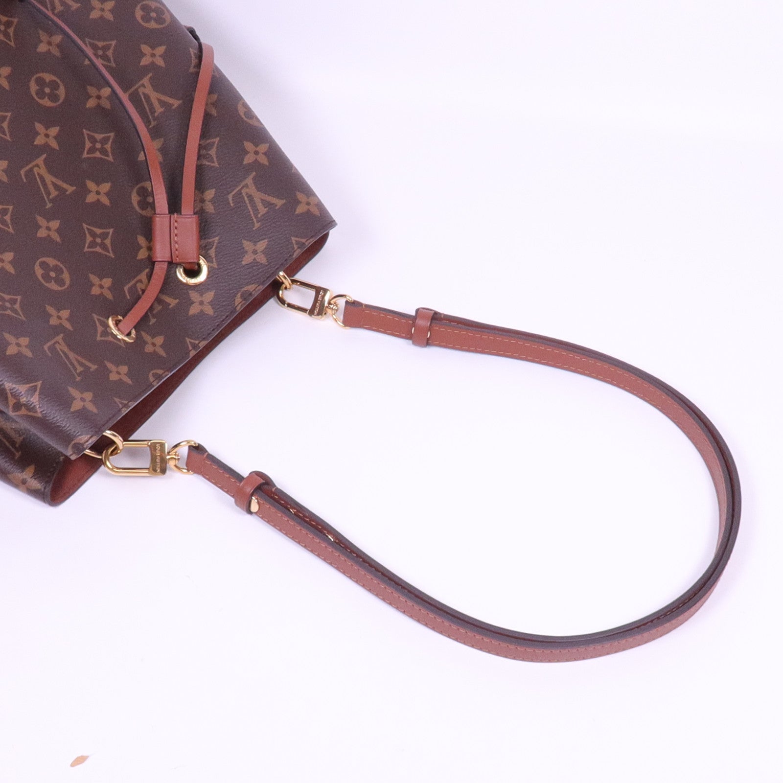 LOUIS VUITTON Monogram NeoNoe MM金扣肩背袋