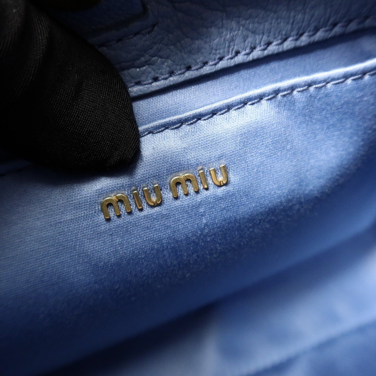 Miu Miu 牛皮皮革Hobo肩背袋