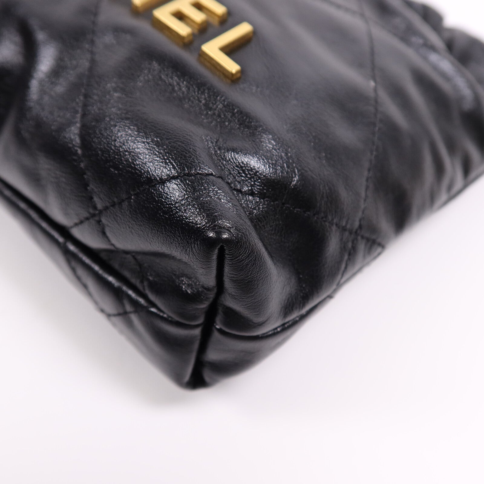 CHANEL 【激減優惠】牛皮皮革Chanel 22 Mini金扣鏈帶肩背袋