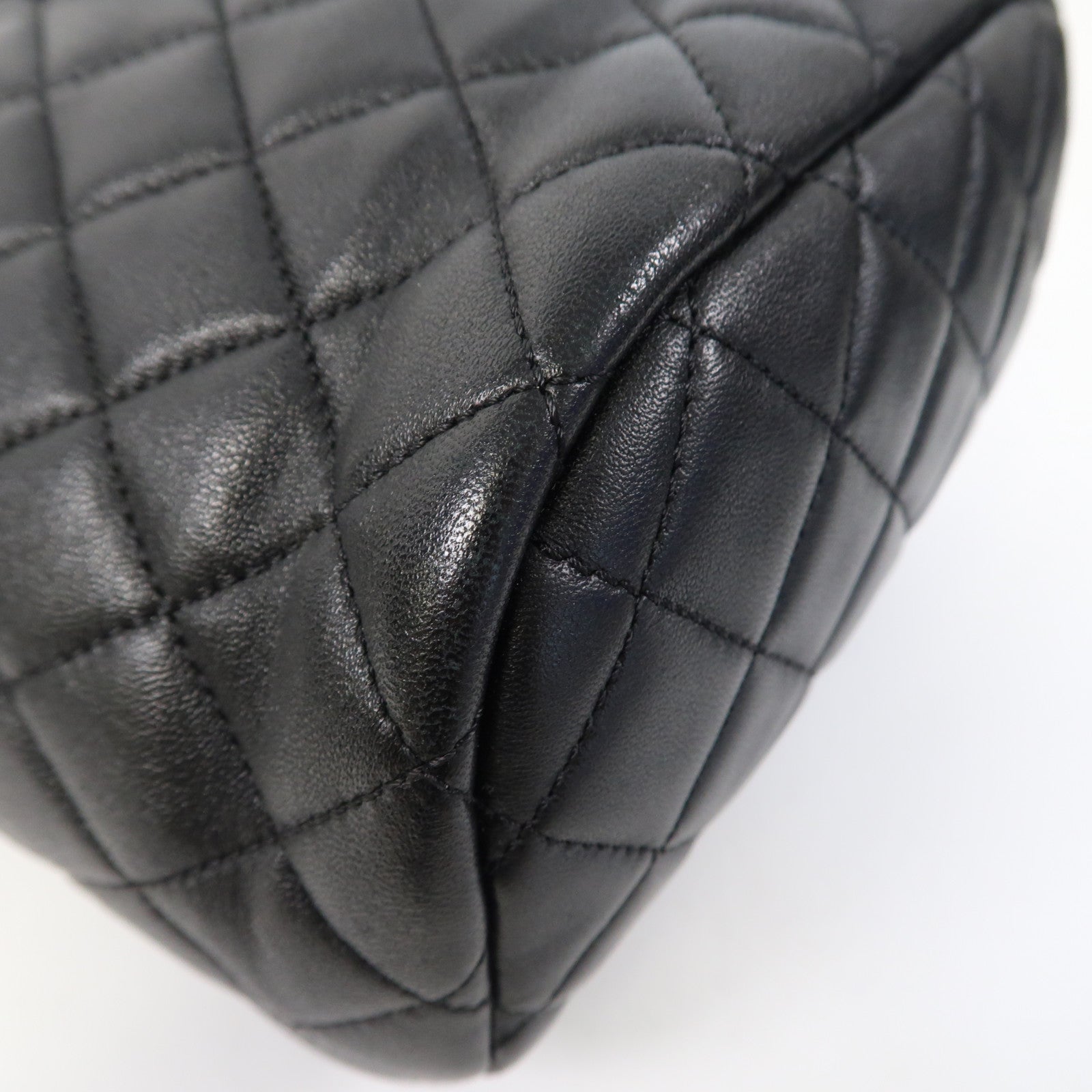 CHANEL 菱格羊皮皮革Backpack金扣背包黑色