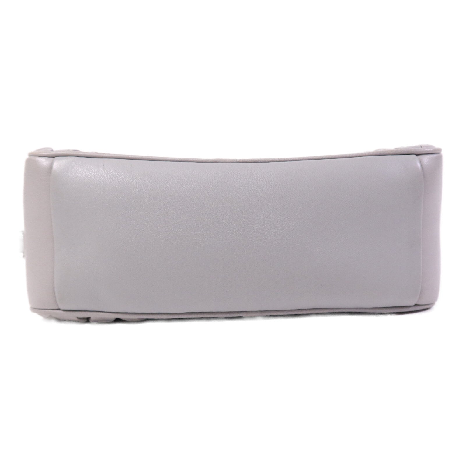 Miu Miu 羊皮皮革Shoulder Bag銀扣鏈帶肩背袋