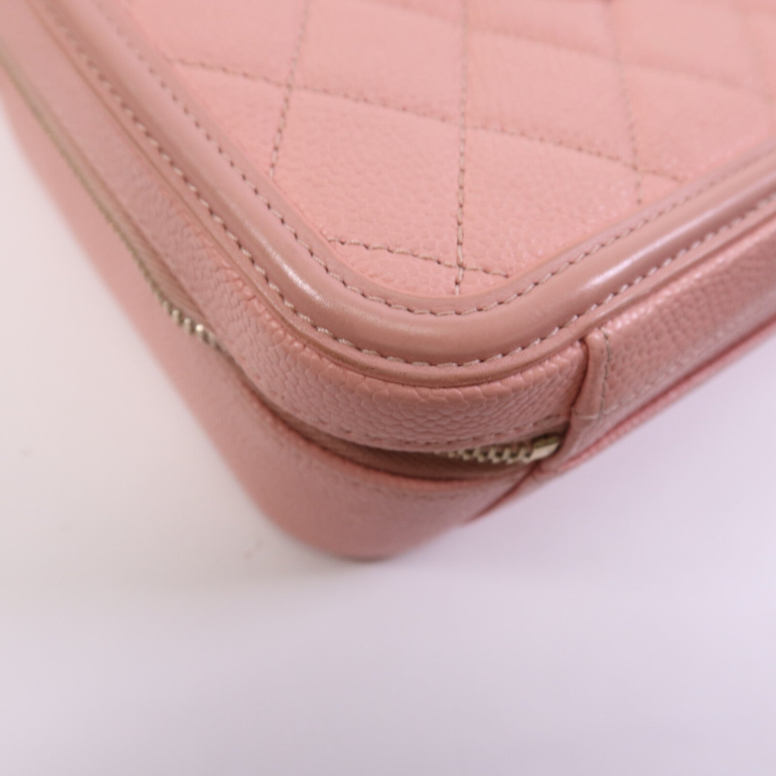 CHANEL 牛皮皮革Vanity Case金扣鏈帶肩背袋