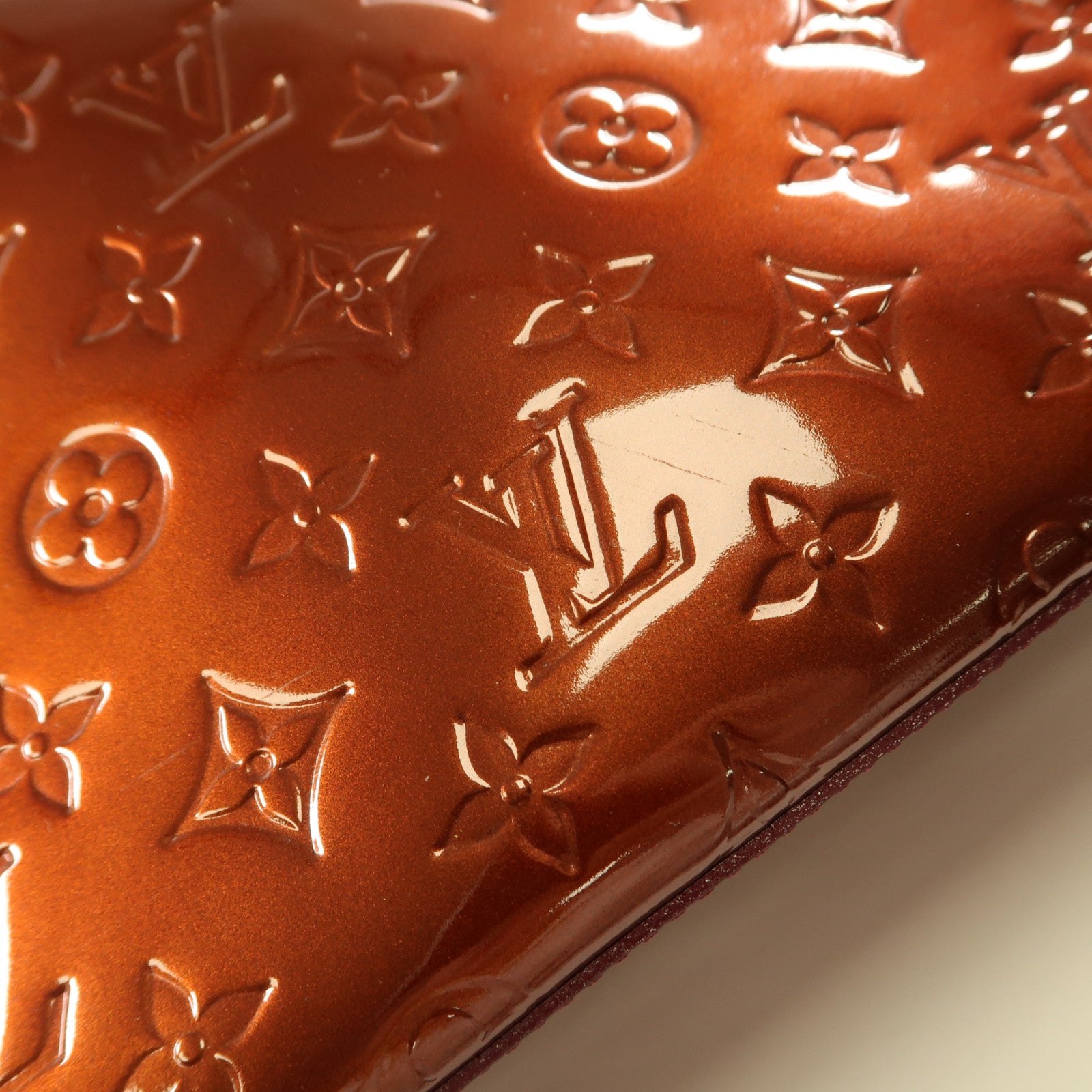 LOUIS VUITTON Monogram Vernis Wilshire GM金扣手挽袋酒紅色