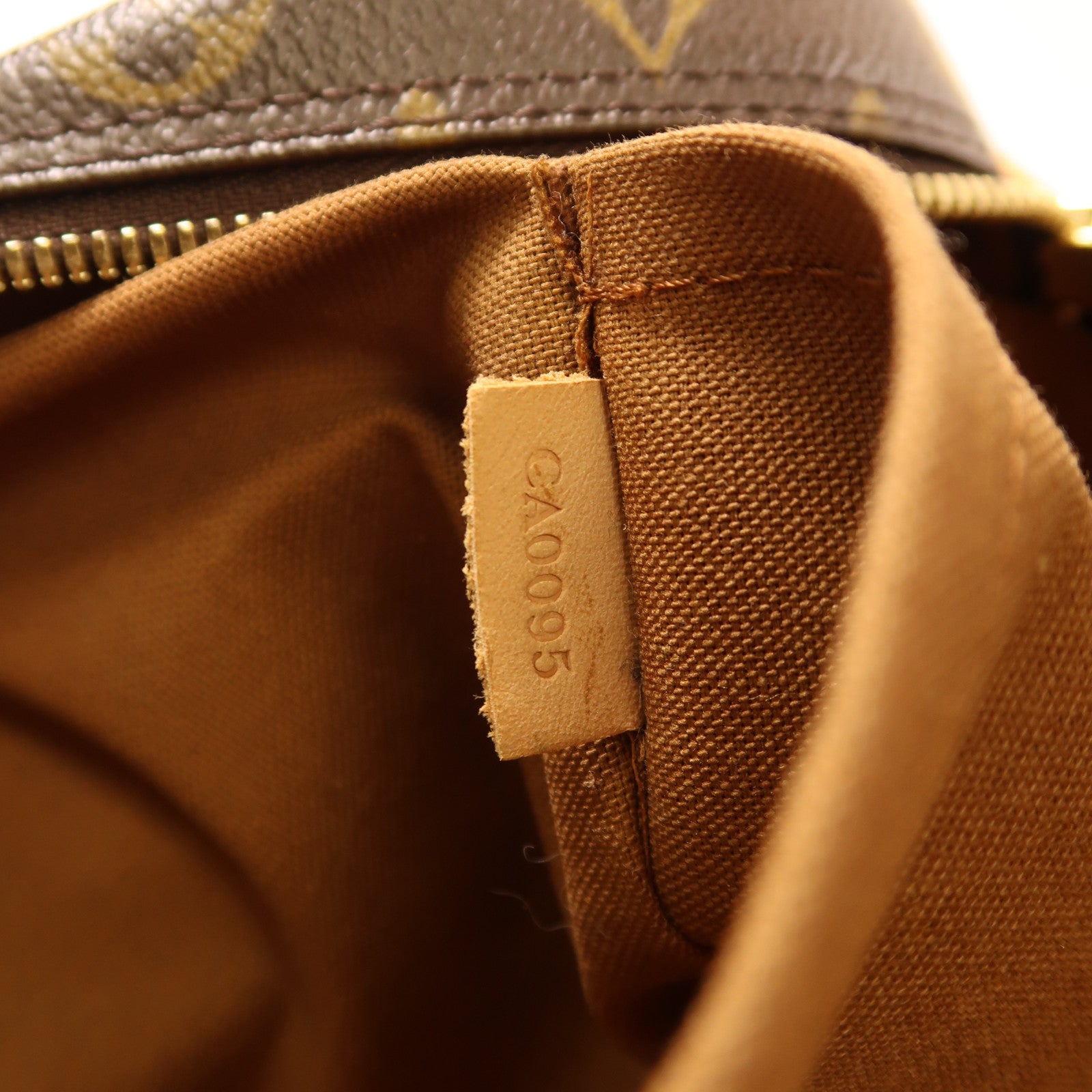 LOUIS VUITTON Monogram Sac Bosphore金扣手挽肩背兩用袋