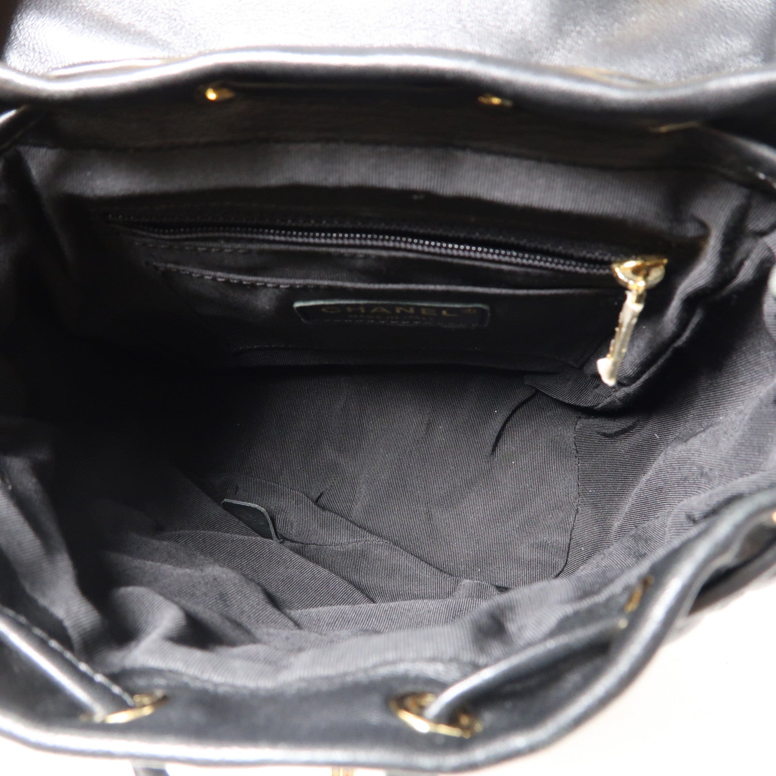 CHANEL 菱格羊皮皮革Backpack金扣背包黑色