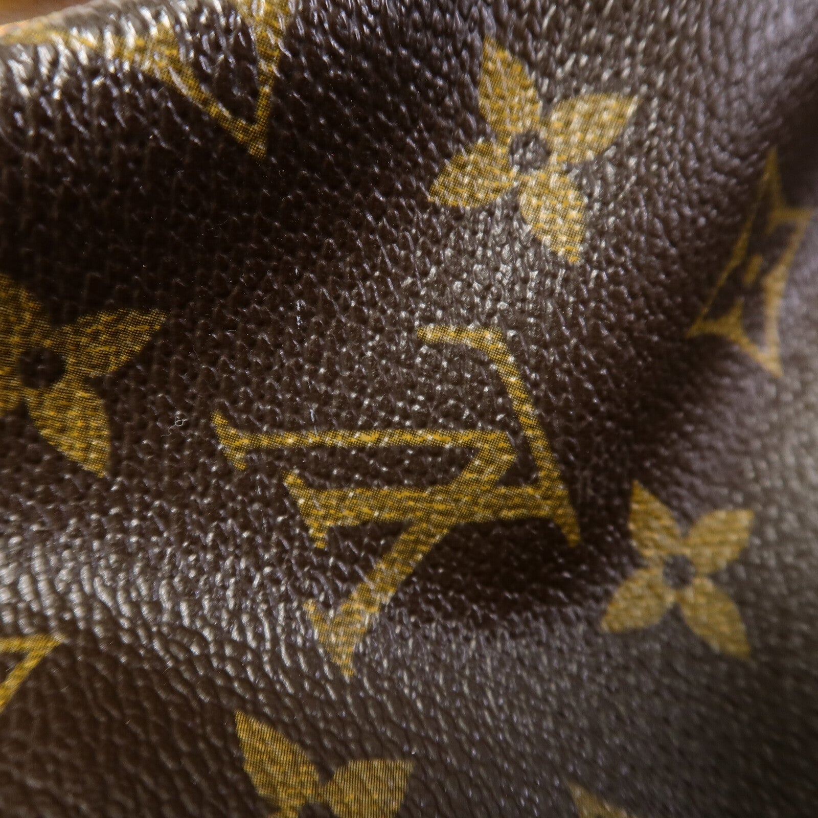 LOUIS VUITTON Monogram Tivoli GM金扣肩背袋