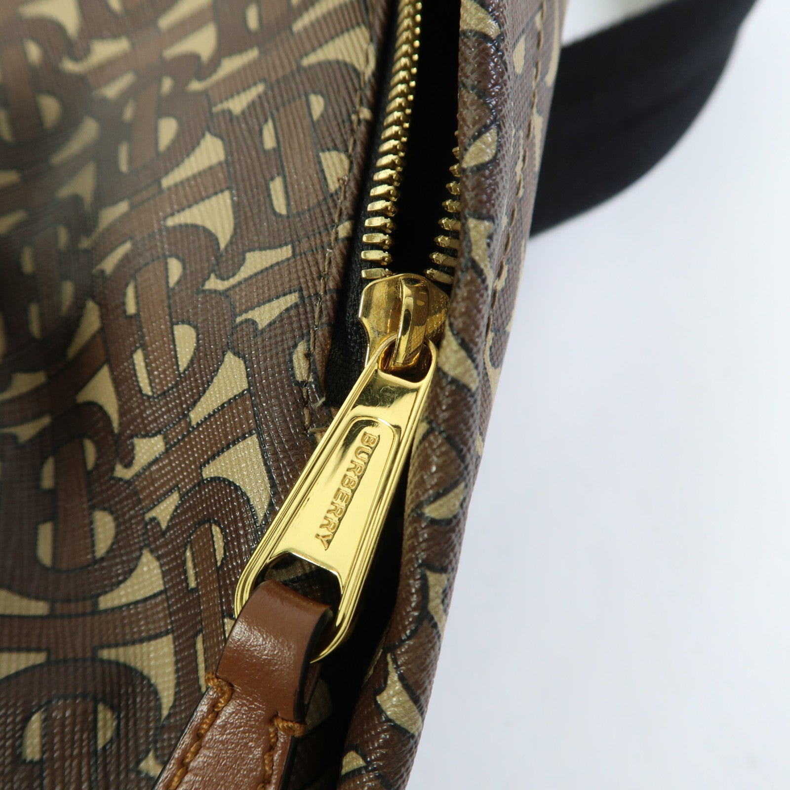 BURBERRY 塗層帆布TB Monogarm Stripe Backpack金扣背包