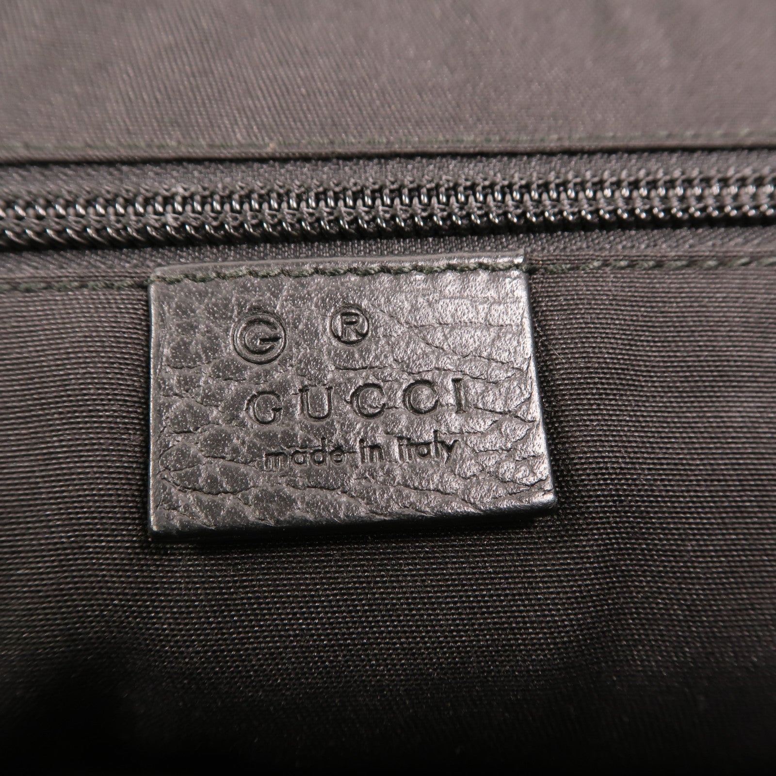 GUCCI 尼龍Waist Bag銀扣腰包
