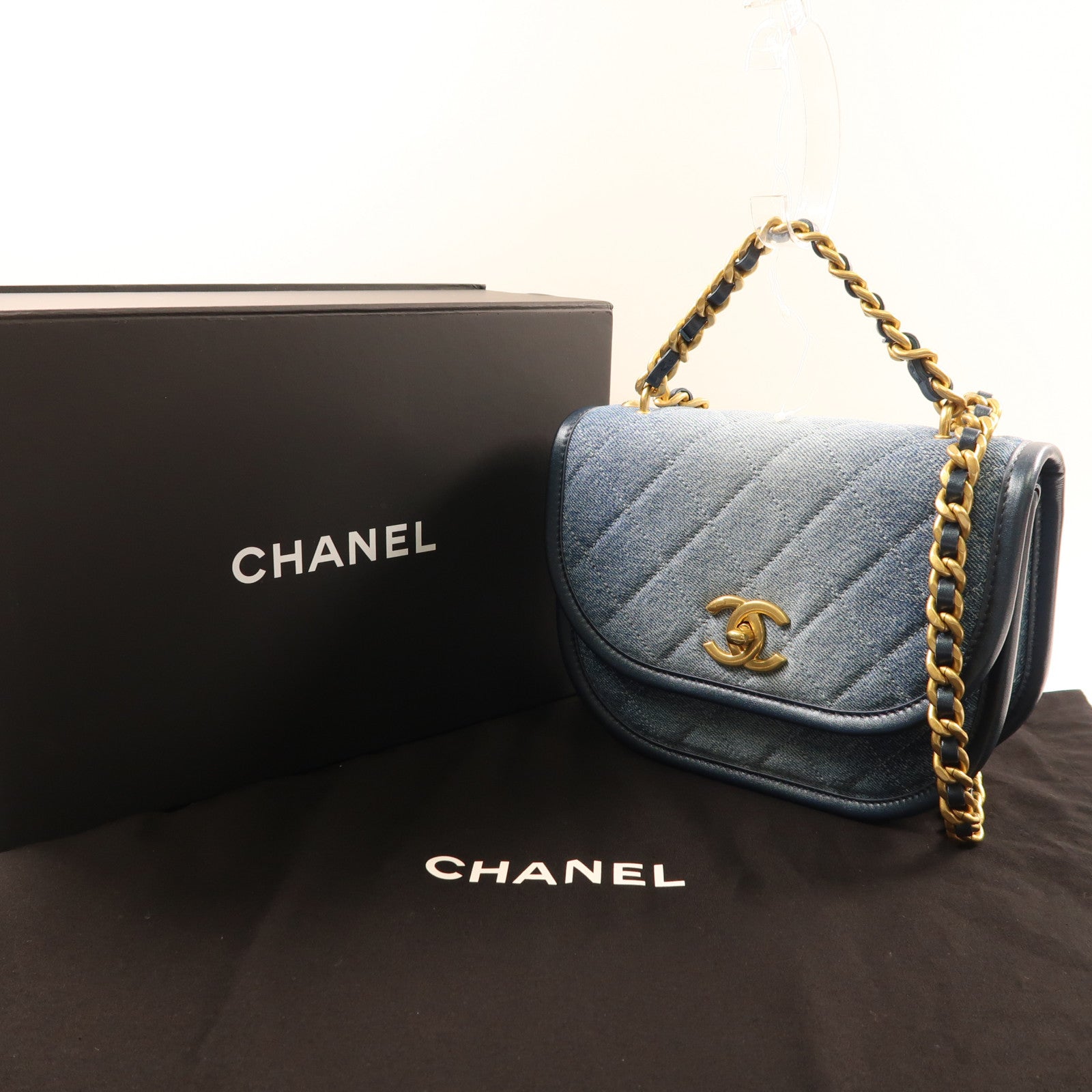 CHANEL【激減優惠】 牛仔布Messenger Bag金扣手挽肩背兩用袋