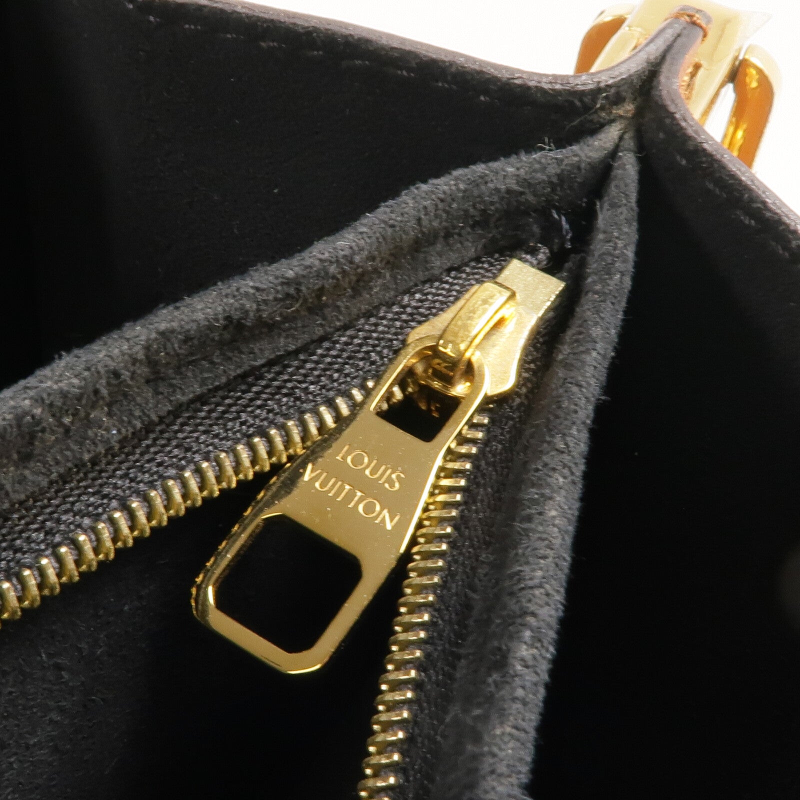 LOUIS VUITTON Monogram Reverse Dauphine MM金扣肩背袋