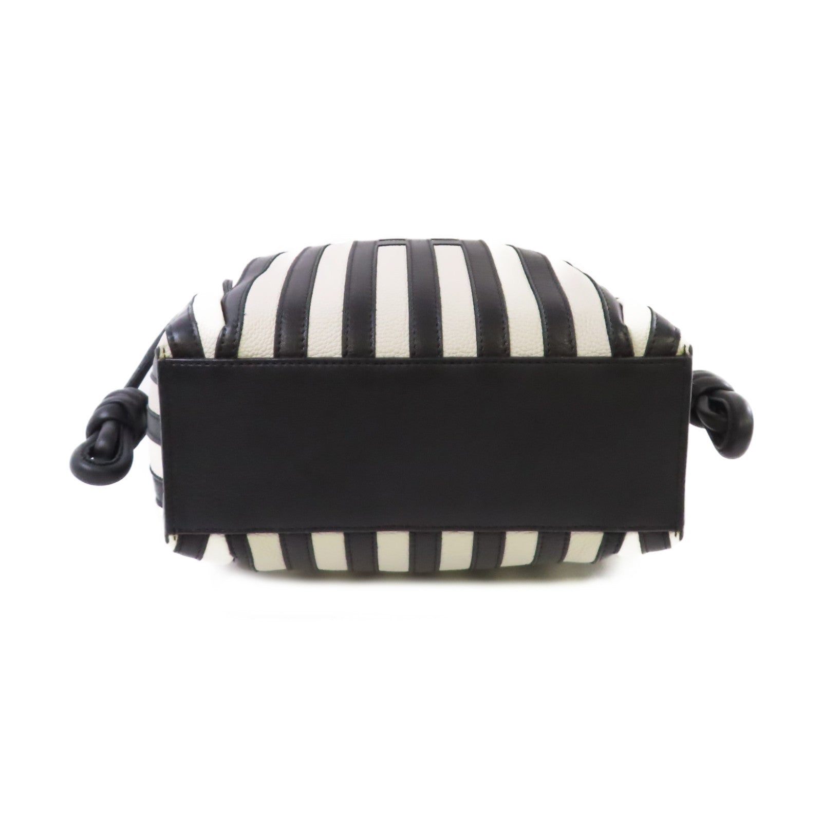 LOEWE 牛皮皮革Tote Bag肩背袋黑色/白色