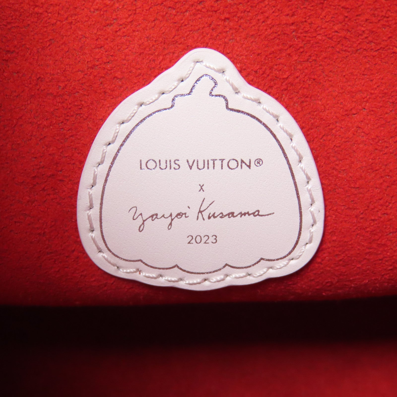 LOUIS VUITTON Monogram Empreinte Yayoi Kusama On The Go PM銀扣手挽肩背兩用袋