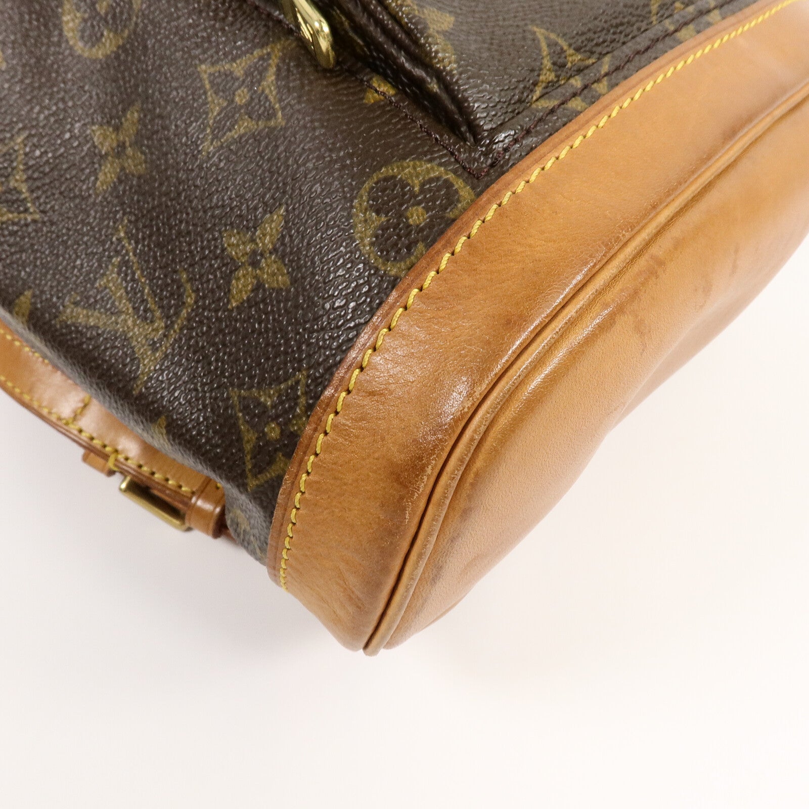 LOUIS VUITTON Monogram Montsouris背包