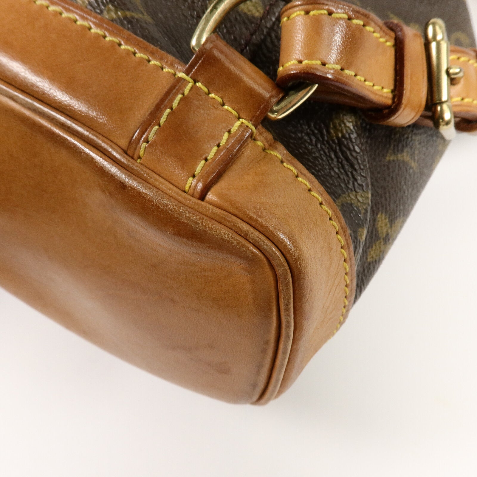 LOUIS VUITTON Monogram Montsouris背包