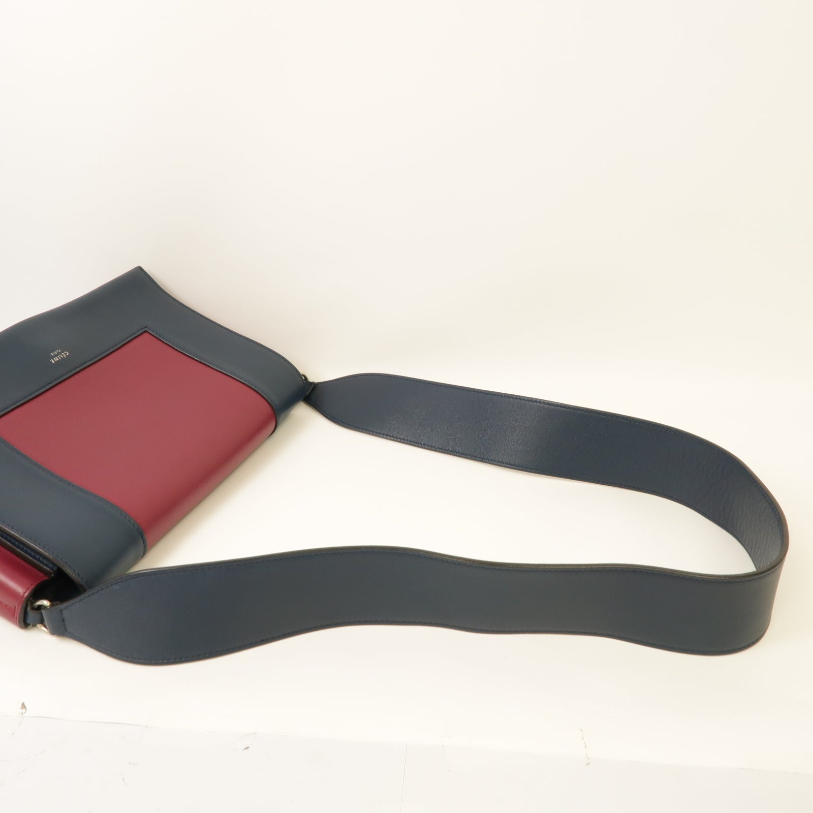 CELINE 【激減優惠】牛皮皮革Frame Medium Bag銀扣肩背袋藍色/紅色