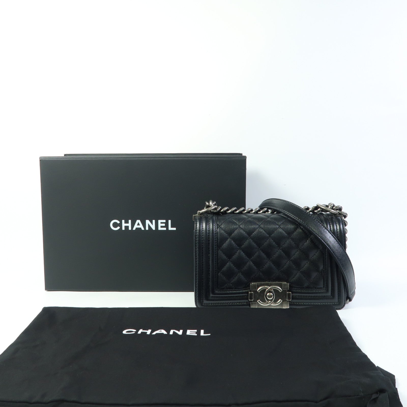 CHANEL 牛皮皮革Boy 20鏈帶肩背袋
