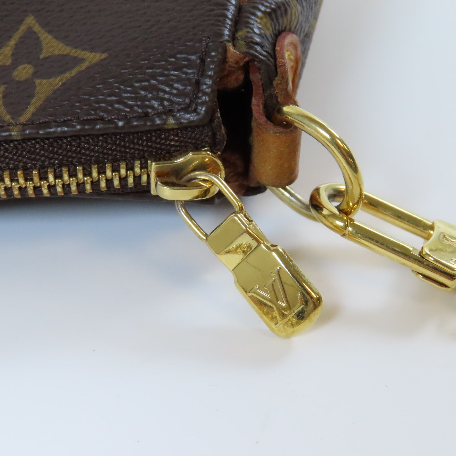 LOUIS VUITTON Monogram Eva金扣手挽肩背兩用袋啡色