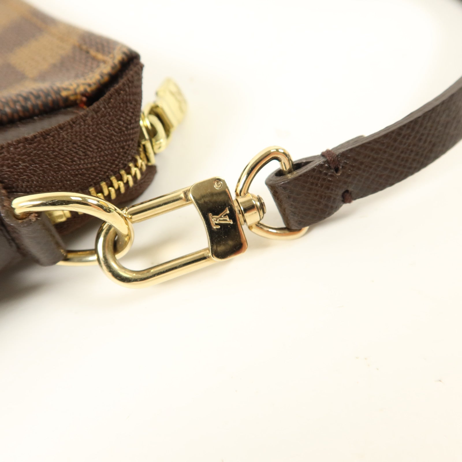 LOUIS VUITTON Damier Trousse Makeup Accessory Pouch金扣手挽袋棕色