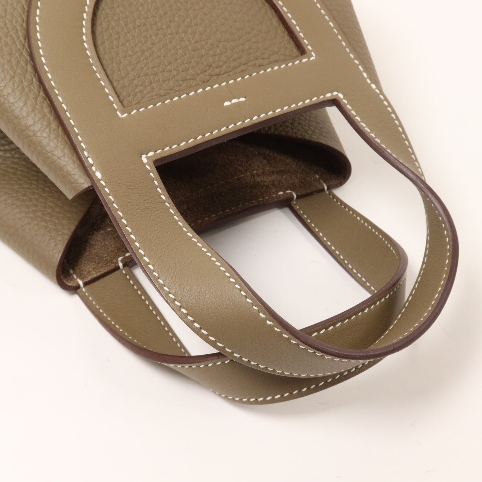 HERMES Clemence皮革In The Loop 18手挽袋Etoupe