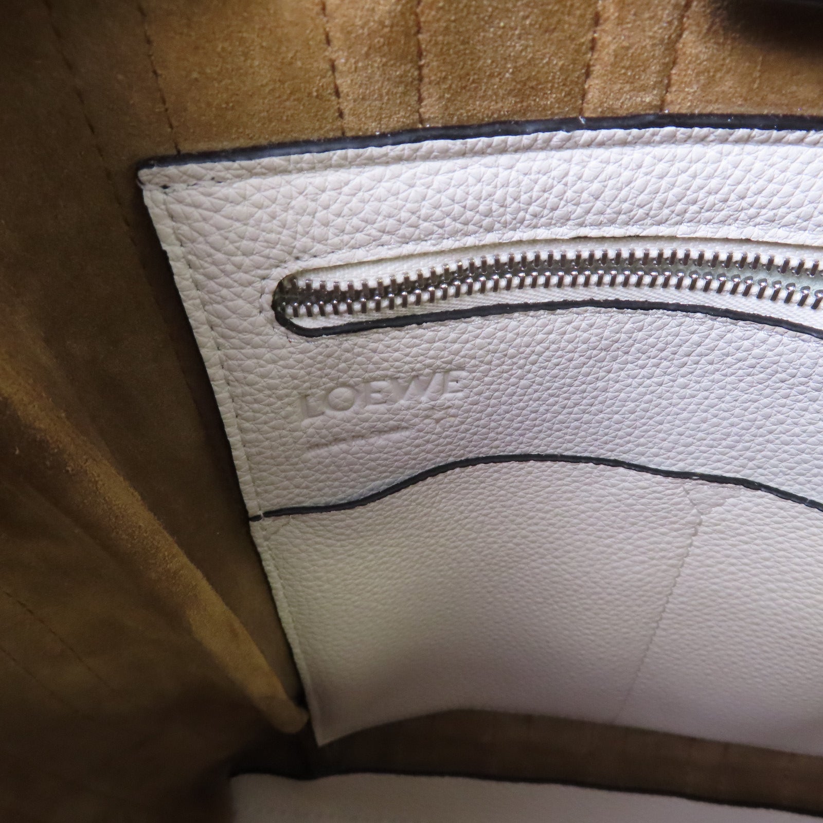 LOEWE 牛皮皮革Tote Bag肩背袋黑色/白色